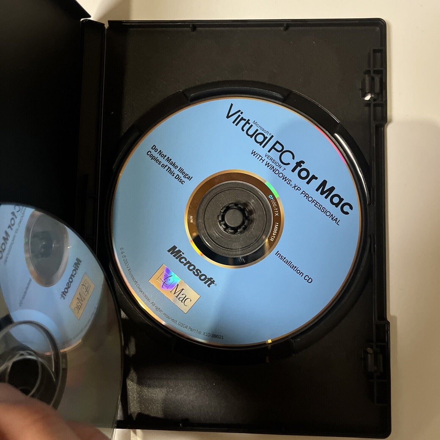 Microsoft Virtual PC for Mac Version 7 with Windows XP Professional CDROM