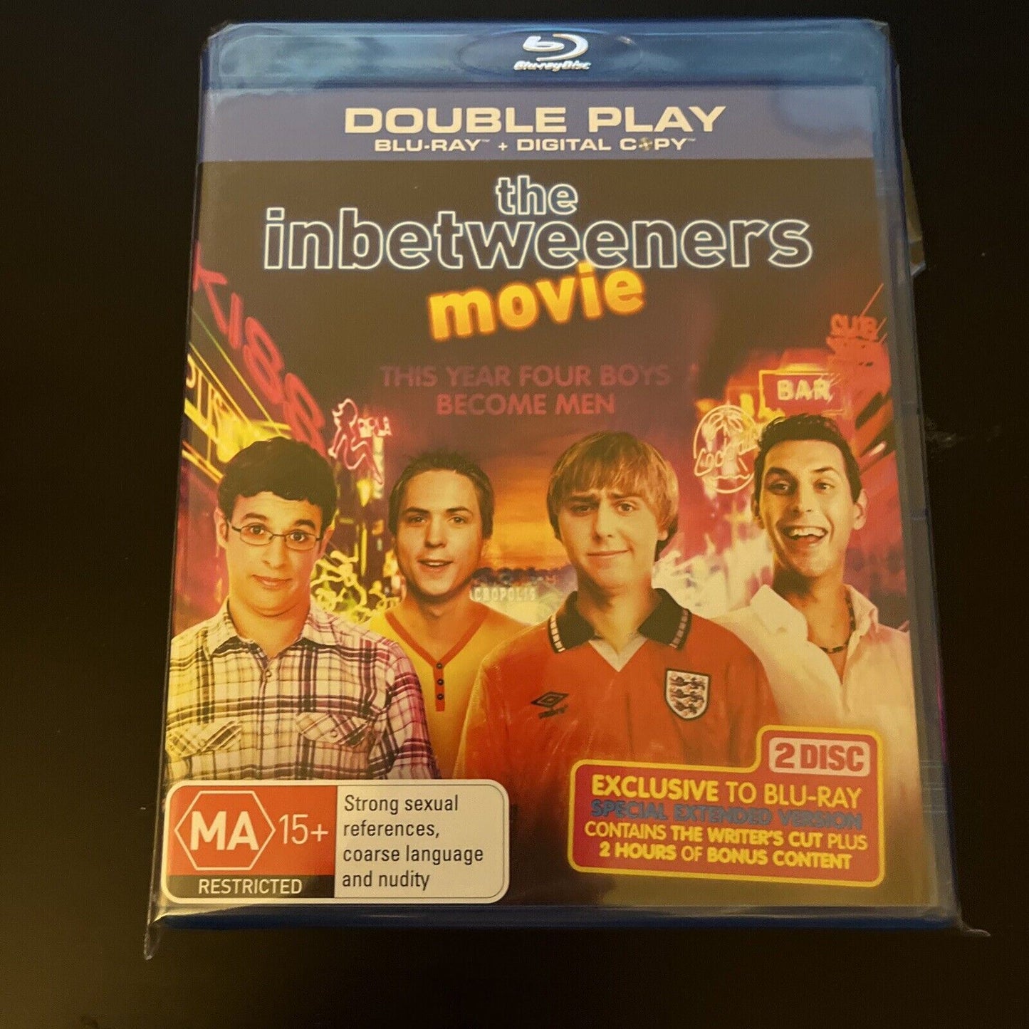 The Inbetweeners Movie (Blu-ray, 2011) Simon Bird, James Buckley, NEW Region B