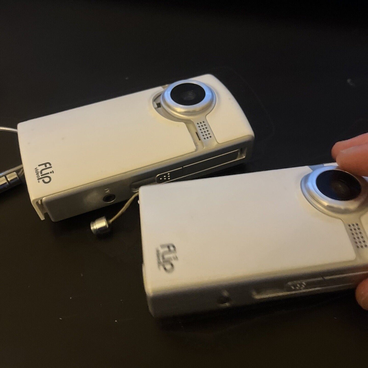 2x Flip Video Pure Digital F230W *for parts or repair*