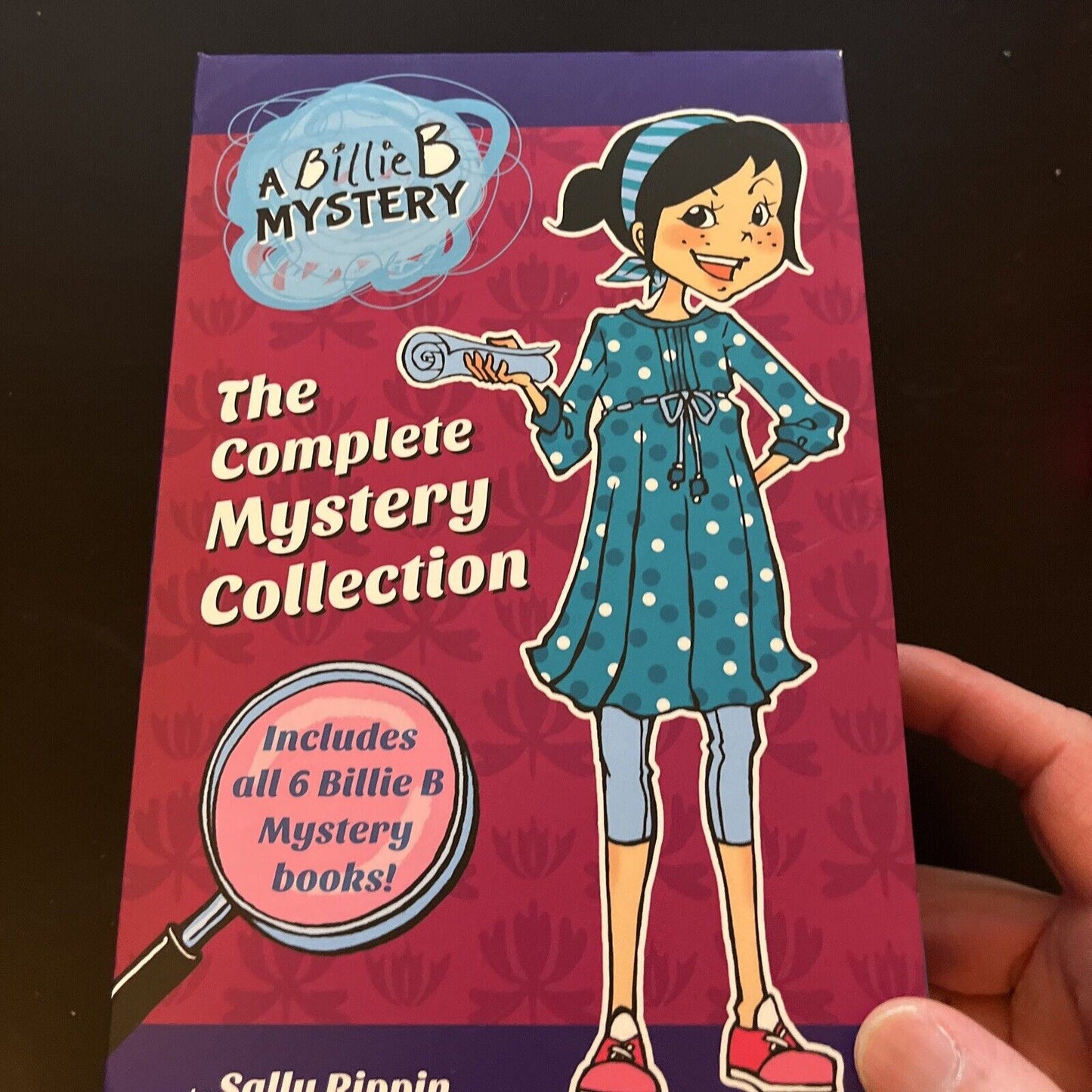 A Billie B Mystery - The Complete Collection Volumes 1 to 6 +Slipcase Book