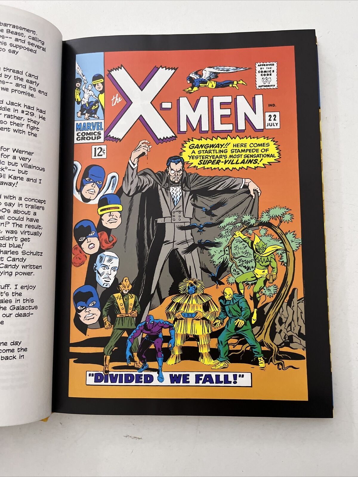 Marvel Masterworks: The X-Men Nos. 22-31 Hardcover Marvel Comics