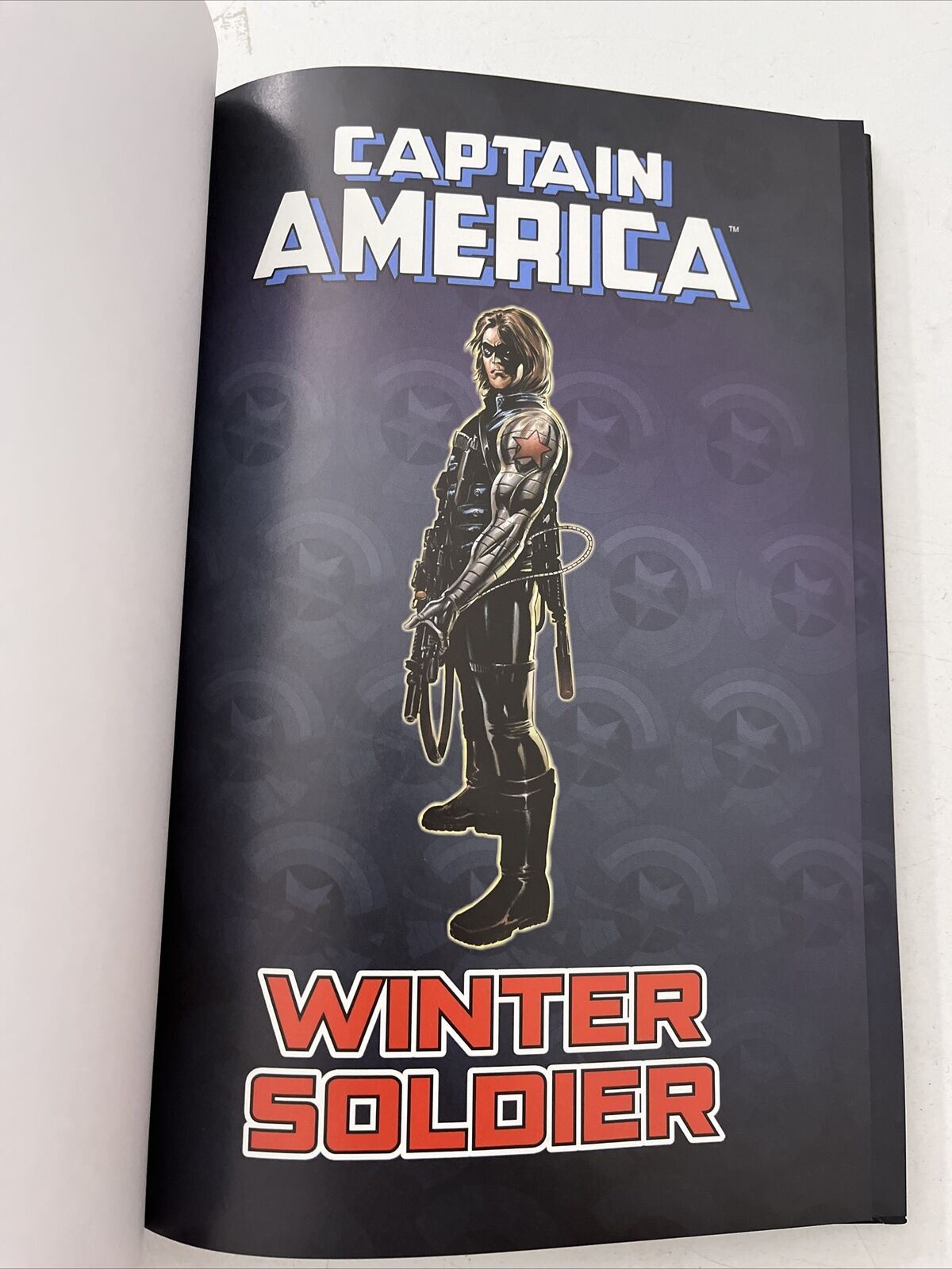 Captain America Winter Soldier - Marvel Ultimate Graphic Novels Collection #44