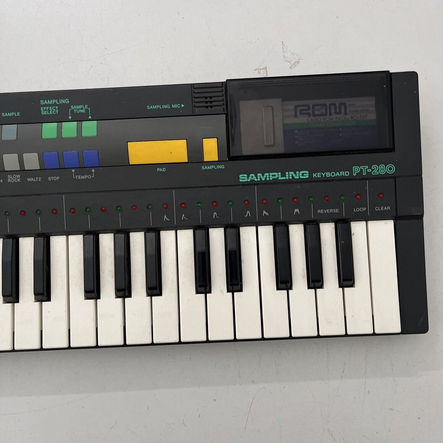 VINTAGE Casio Sampling Keyboard PT-280 Portable Electronic Keyboard