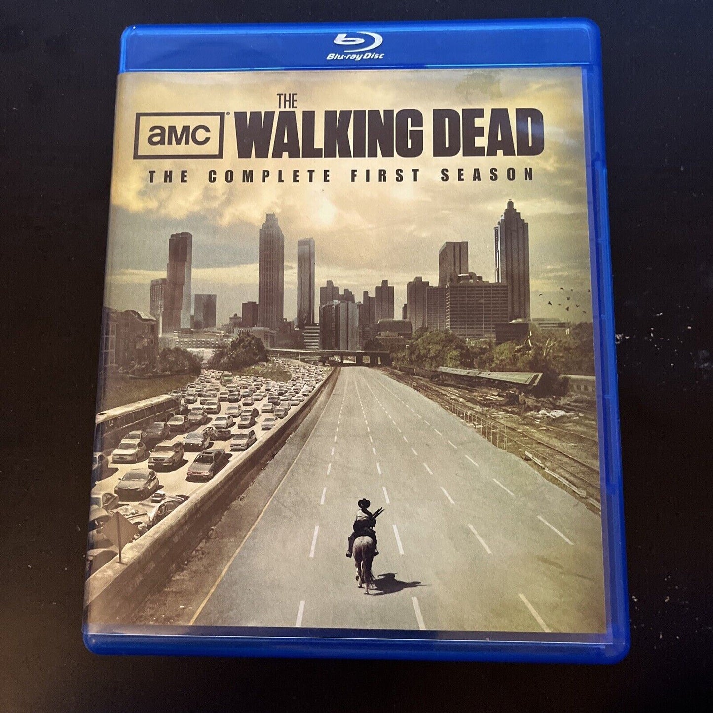 The Walking Dead - Season 1 (Blu-ray, 2010, 2-Disc) Region A