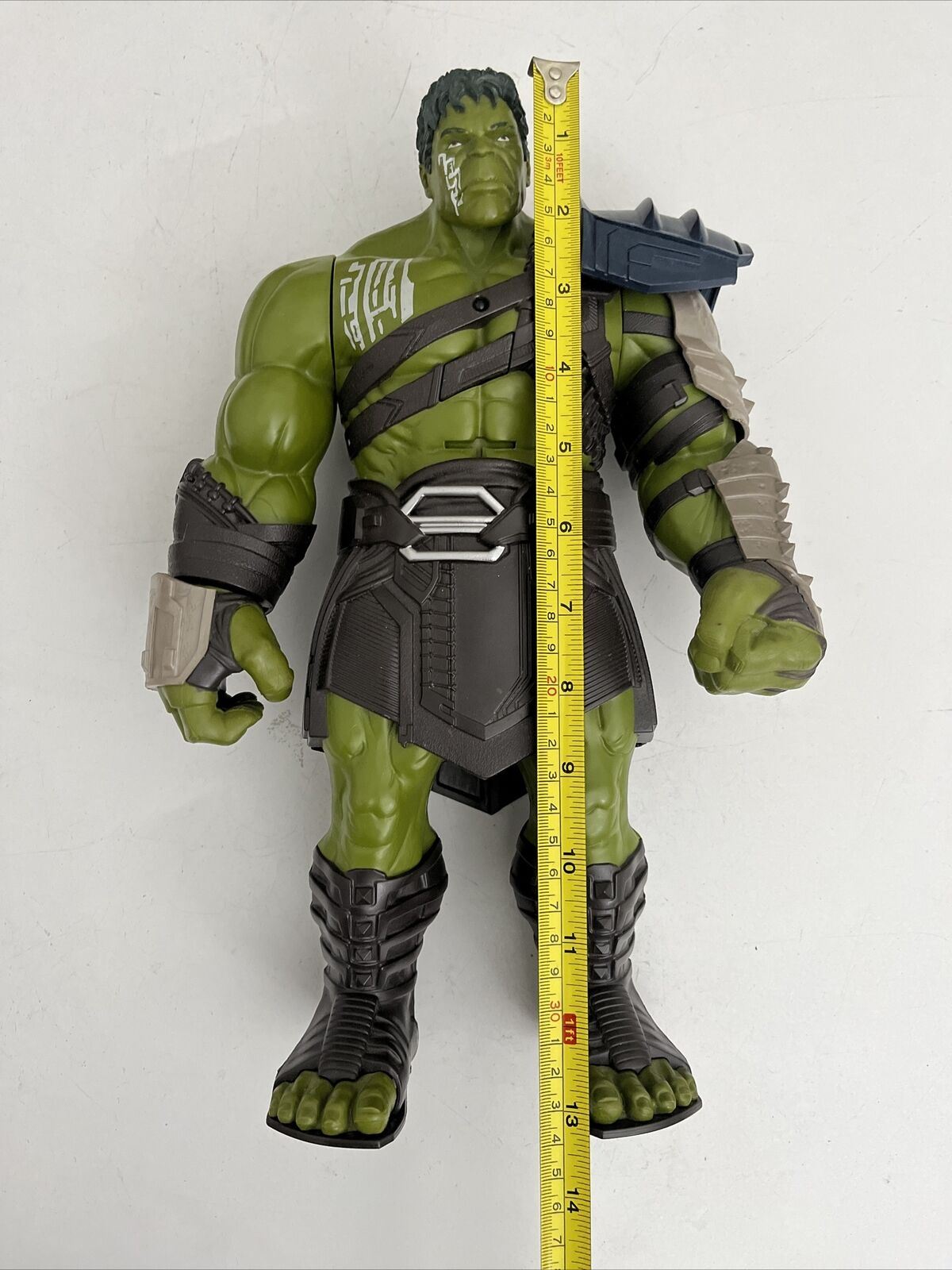 Hulk 12 Inch Action Figure From Thor Ragnarok By Hasbro 13 Inch 33cm