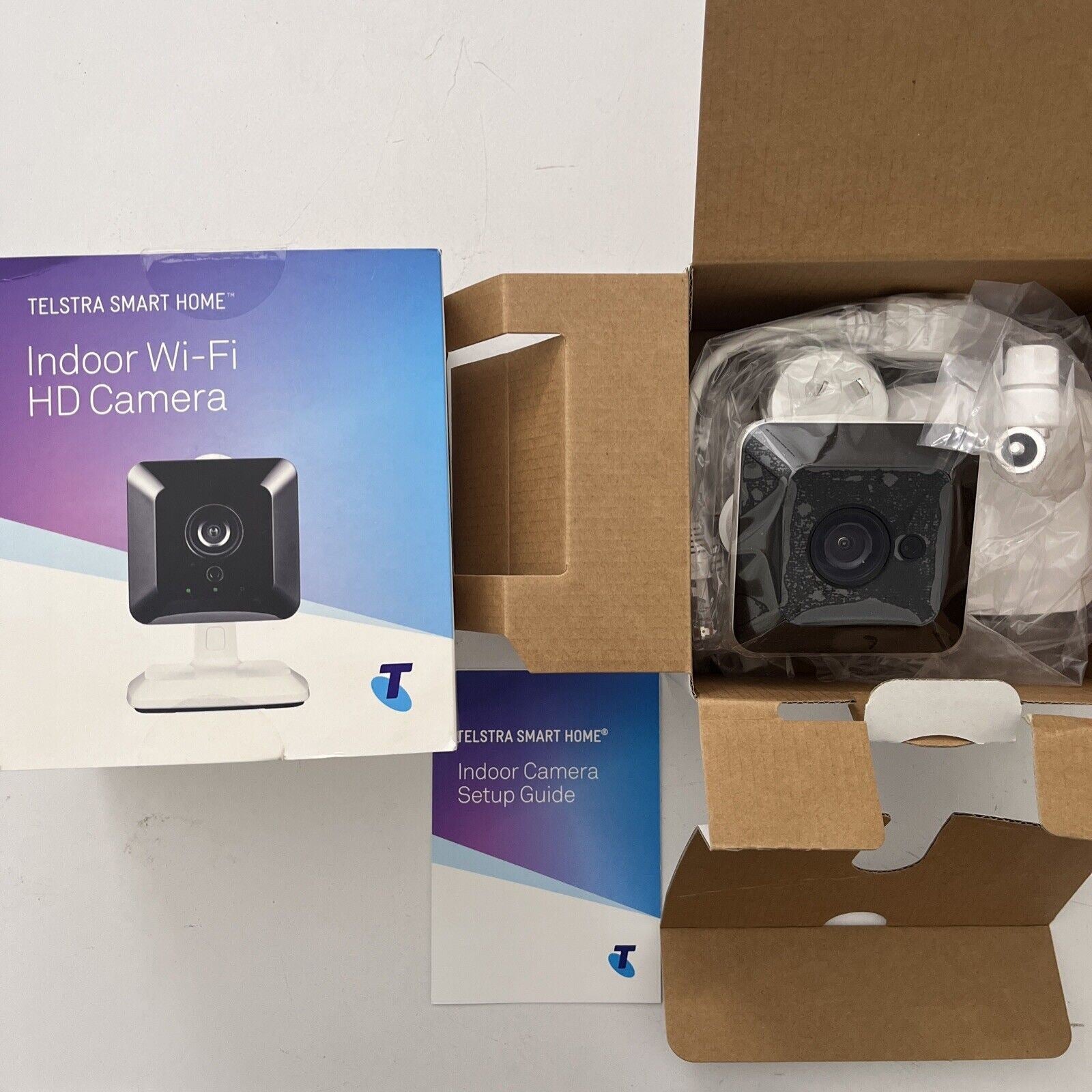 Telstra Indoor Wi-Fi HD Camera – Retro Unit