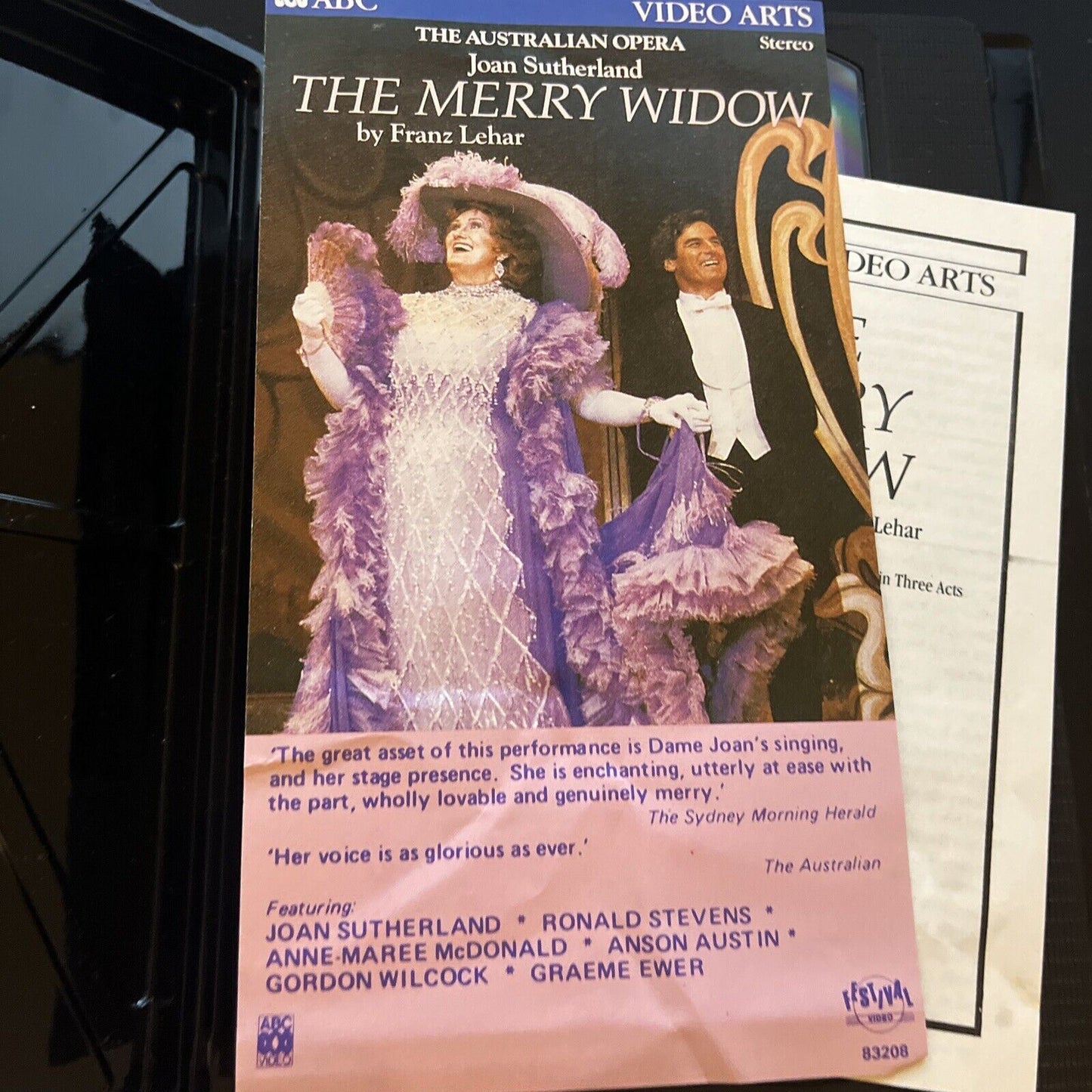 Joan Sutherland: The Merry Widow by Franz Lehar (VHS, 1988) PAL ABC