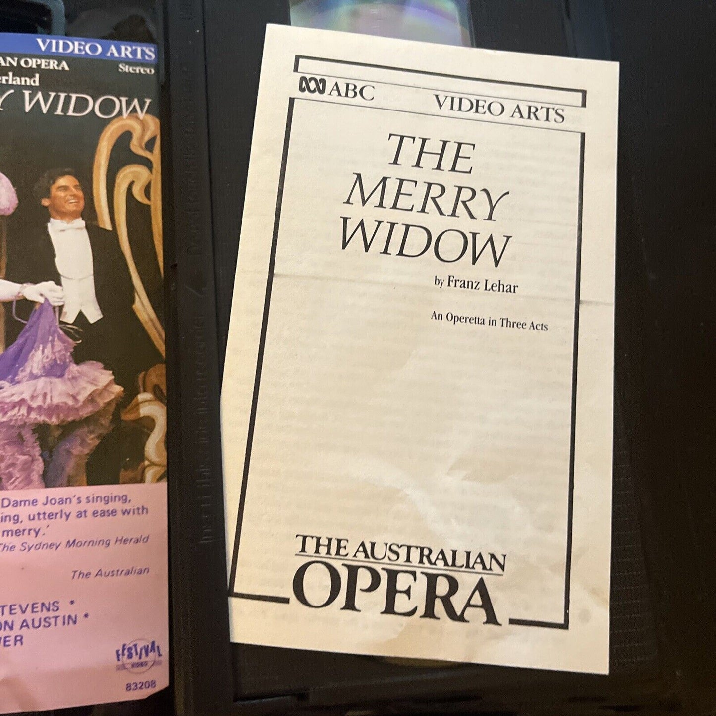 Joan Sutherland: The Merry Widow by Franz Lehar (VHS, 1988) PAL ABC