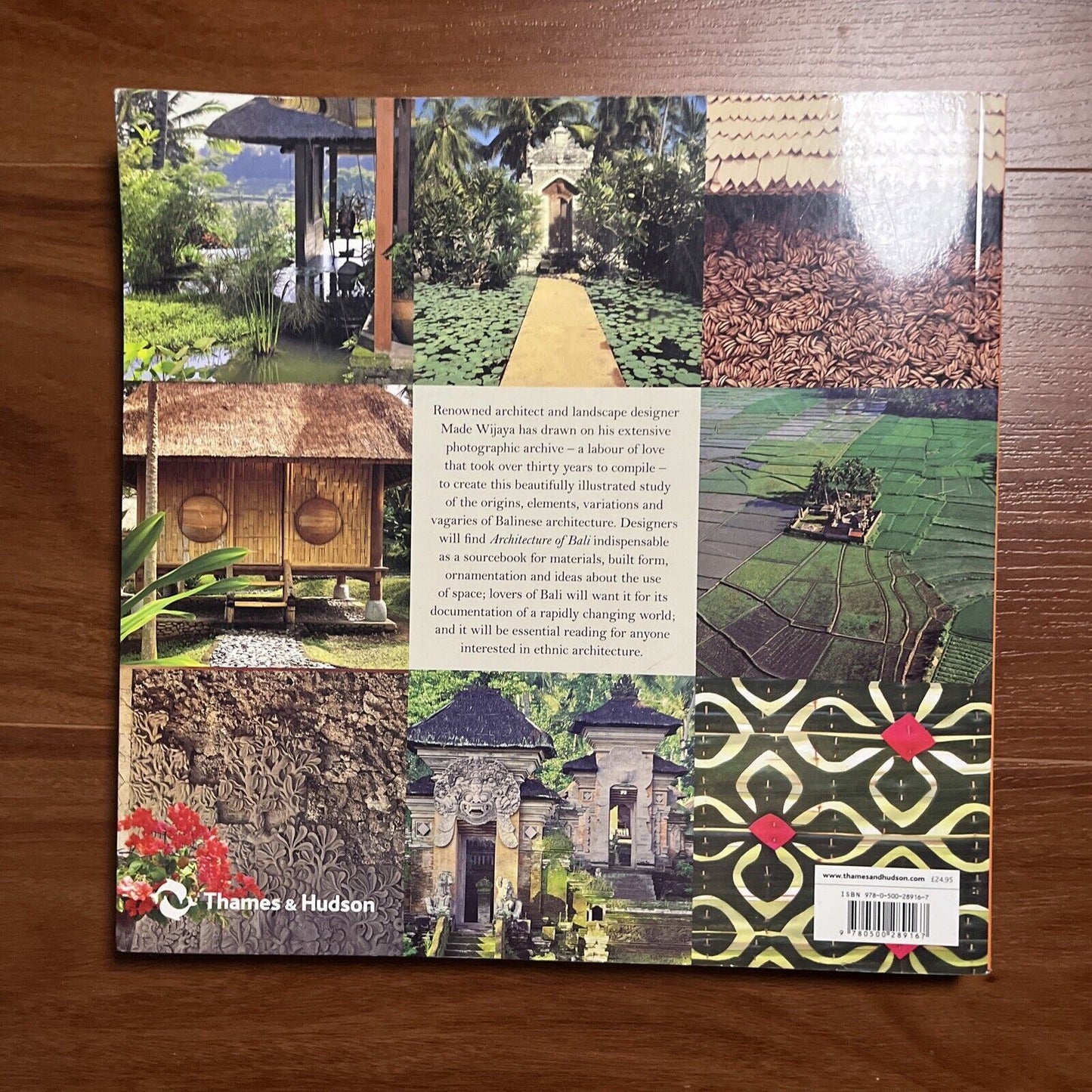 Architecture of Bali: A Sourcebook of Traditional & Modern Forms by Made Wijaya