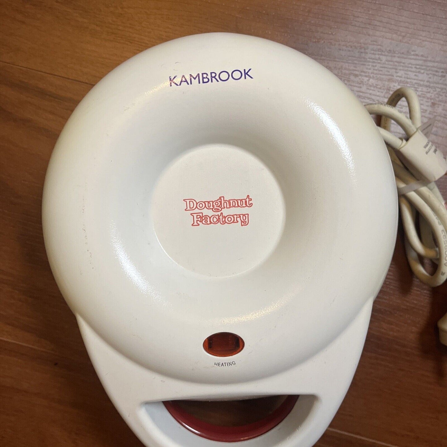 Kambrook Doughnut Factory Model KDM1 Mini Donut Maker