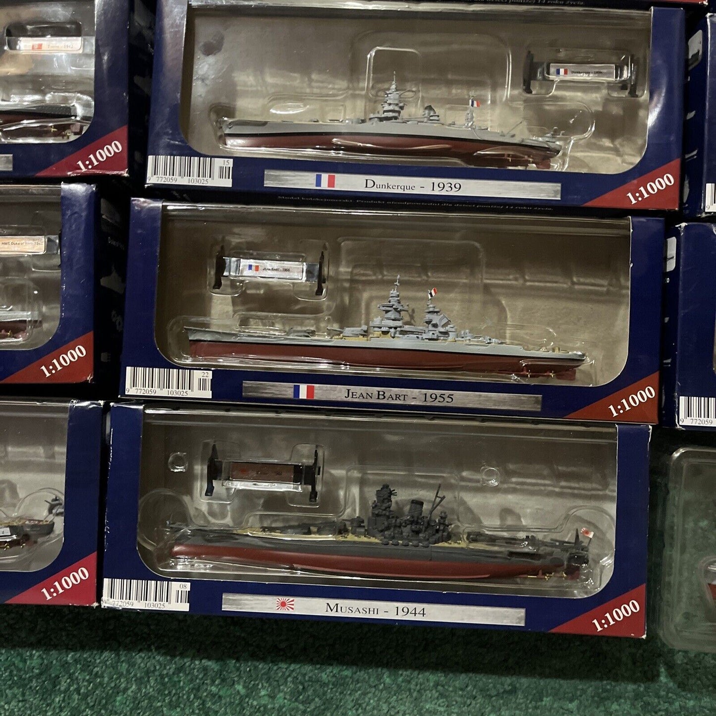 21x Warships of WWII Collection Models 1:1000