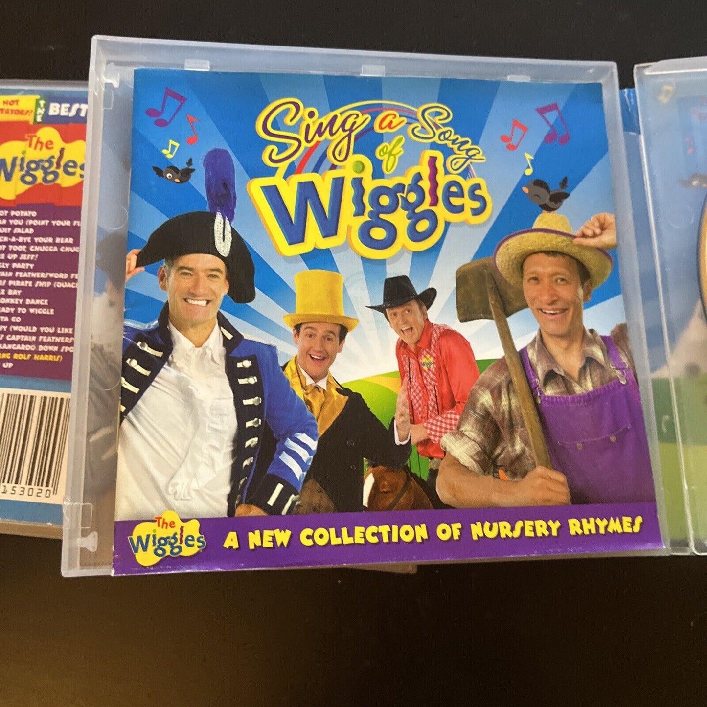 The Wiggles: Hot Potatoes! The Best of the Wiggles Sing-a-Song Of Wiggles (CD)