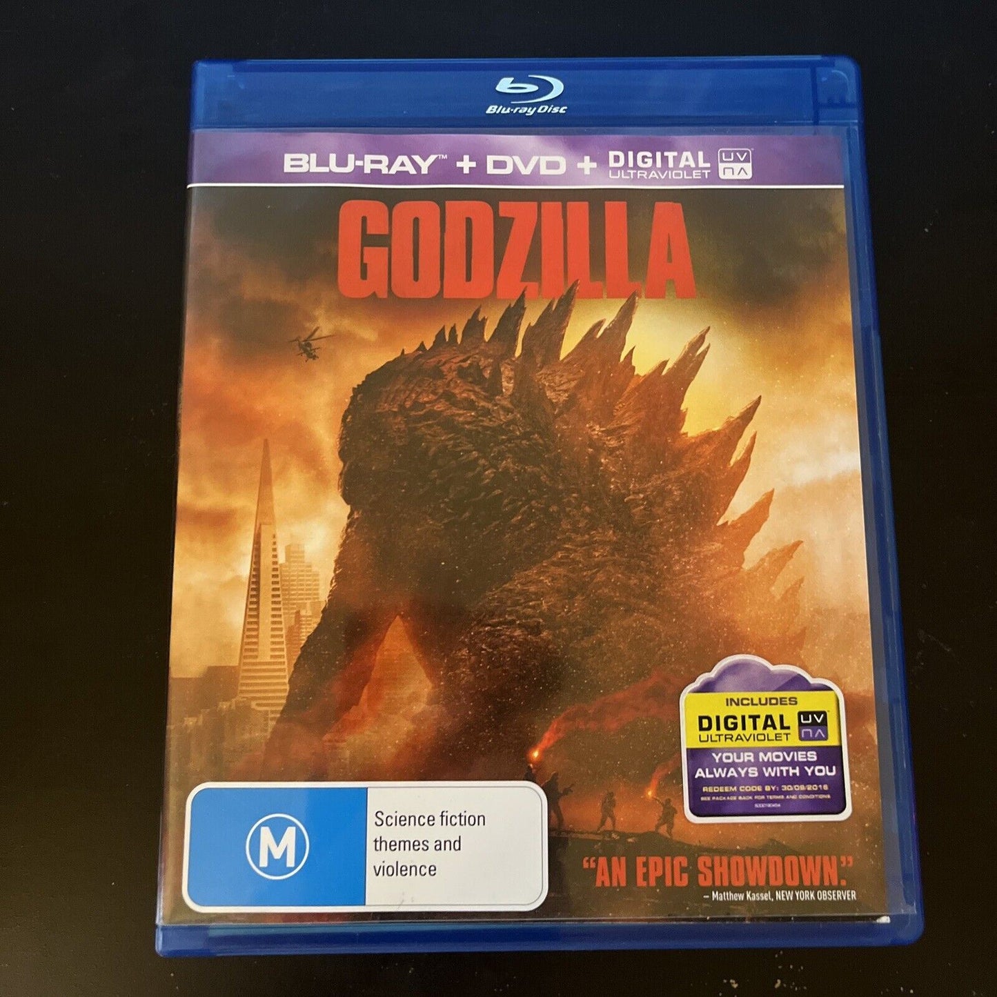 Godzilla (Blu Ray + DVD, 2014, 2-Disc) Region B