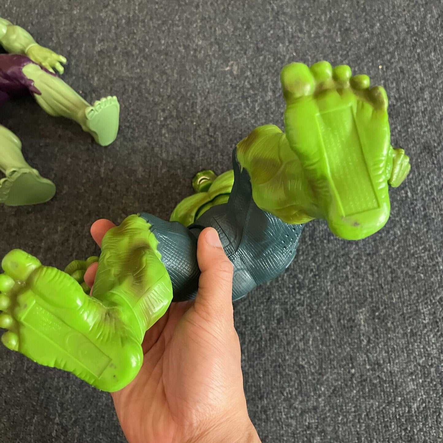 2x Hulk Action Figures 11" Action Figure Talking Light 2008 C-086D & 2013 C-325B