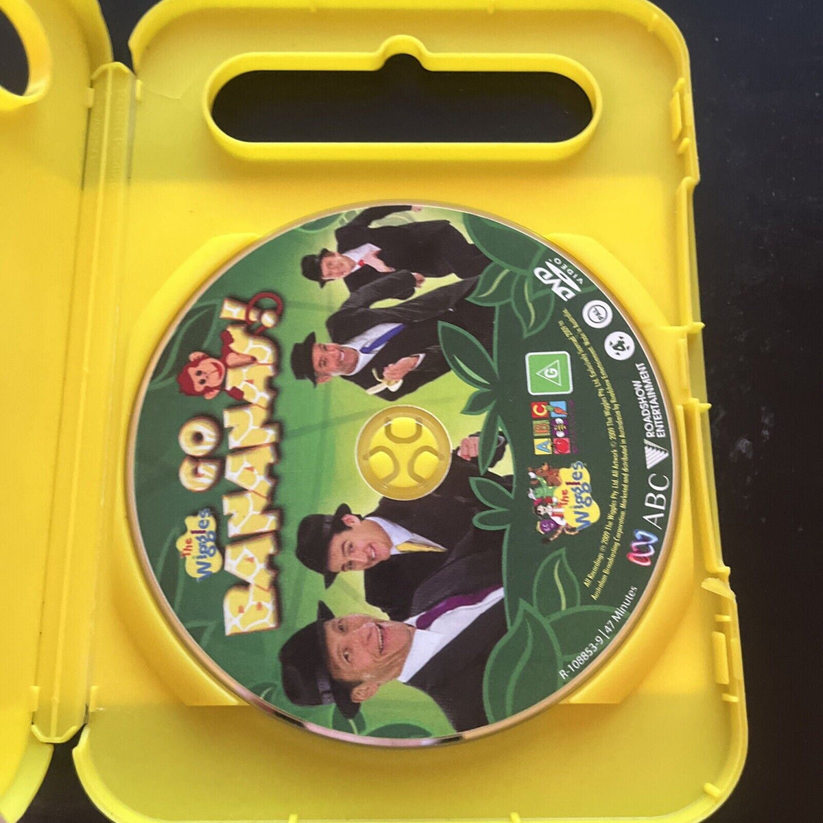 The Wiggles Go Bananas DVD 2008 Kylie Minogue Region 4 Retro Unit the-wiggles-go-bananas-dvd-2008-kylie-minogue-region-4-retro-unit