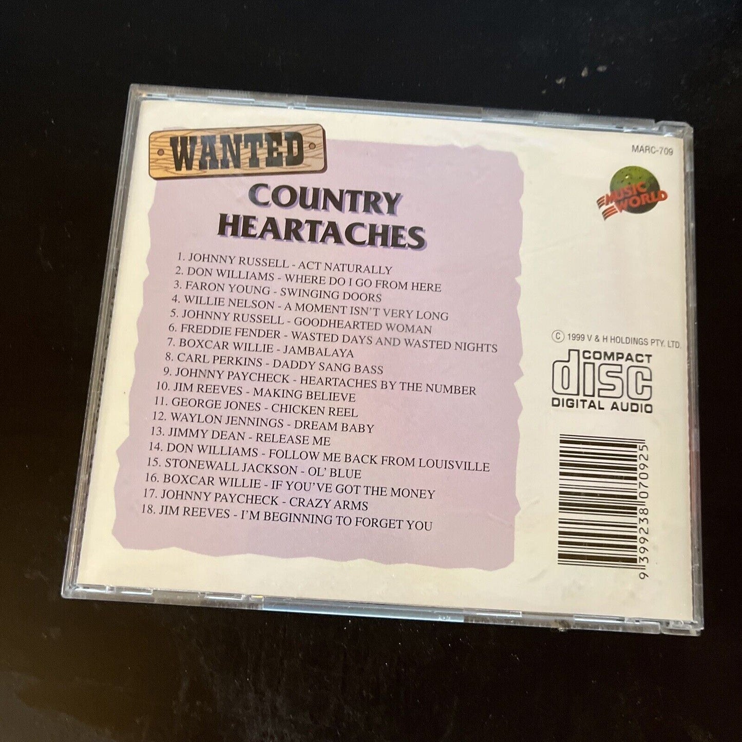 COUNTRY HEARTACHES - 18 Golden Country Hits Compilation CD