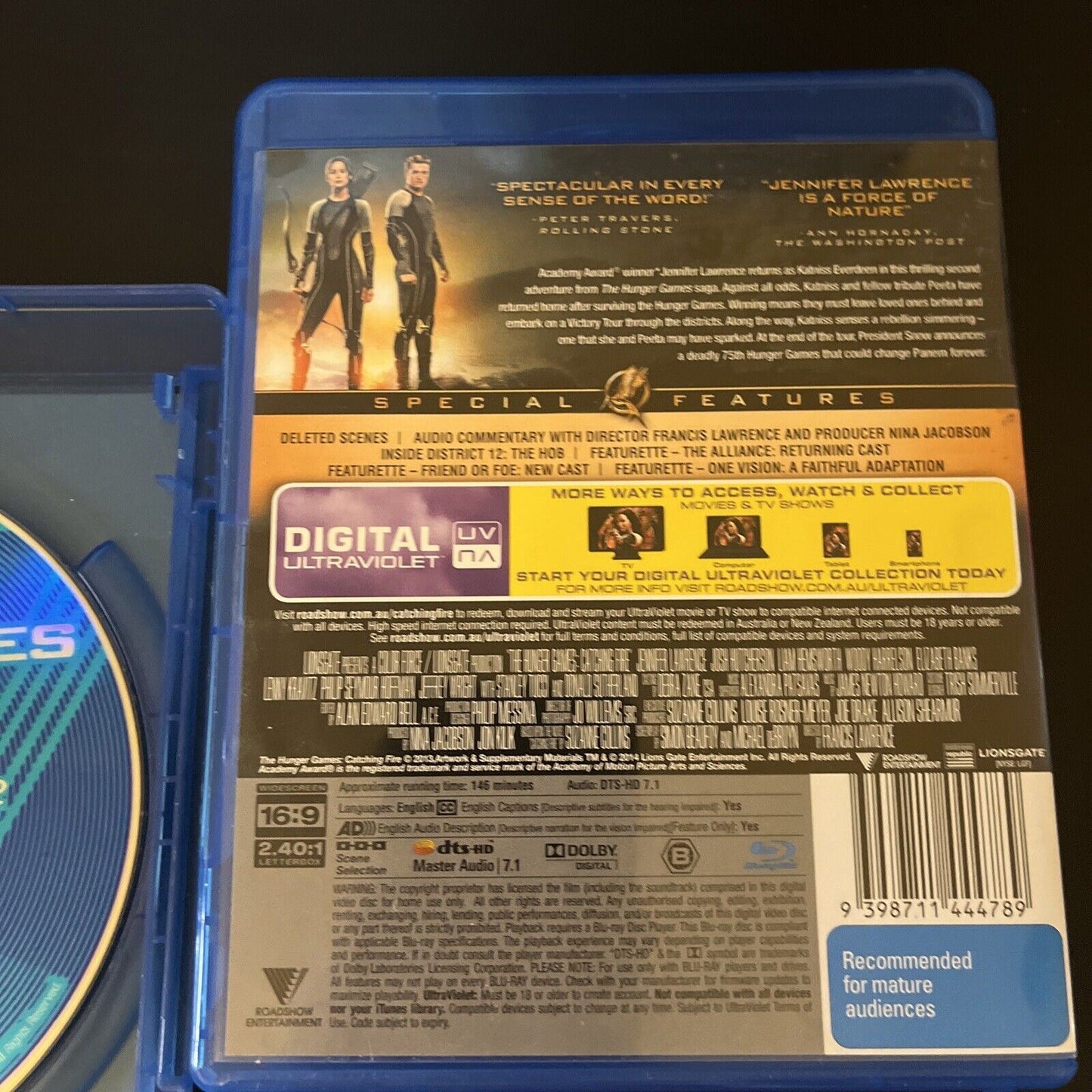 The Hunger Games / The Hunger Games Catching Fire (Blu-ray, 4-Disc) Region B