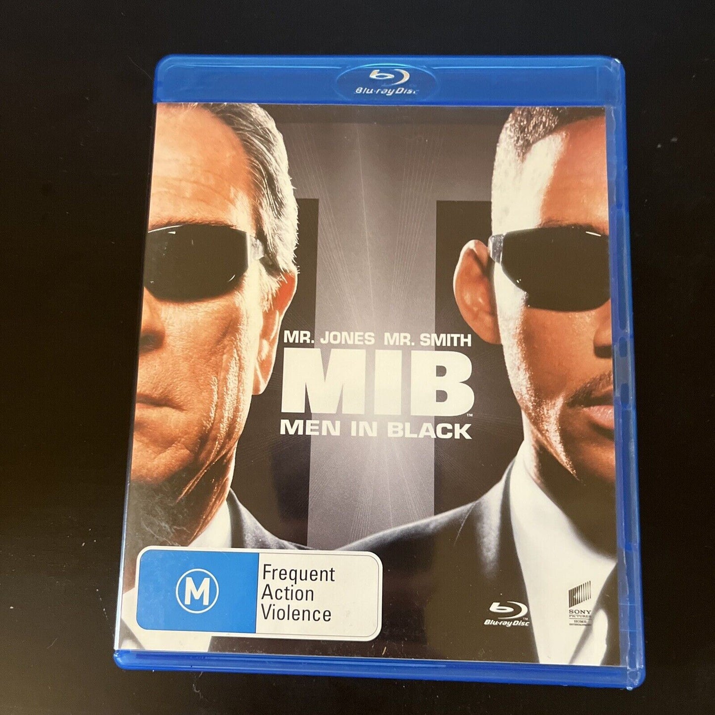 Men In Black (Blu-ray, 1997) Will Smith, Tommy Lee Jones All Regions