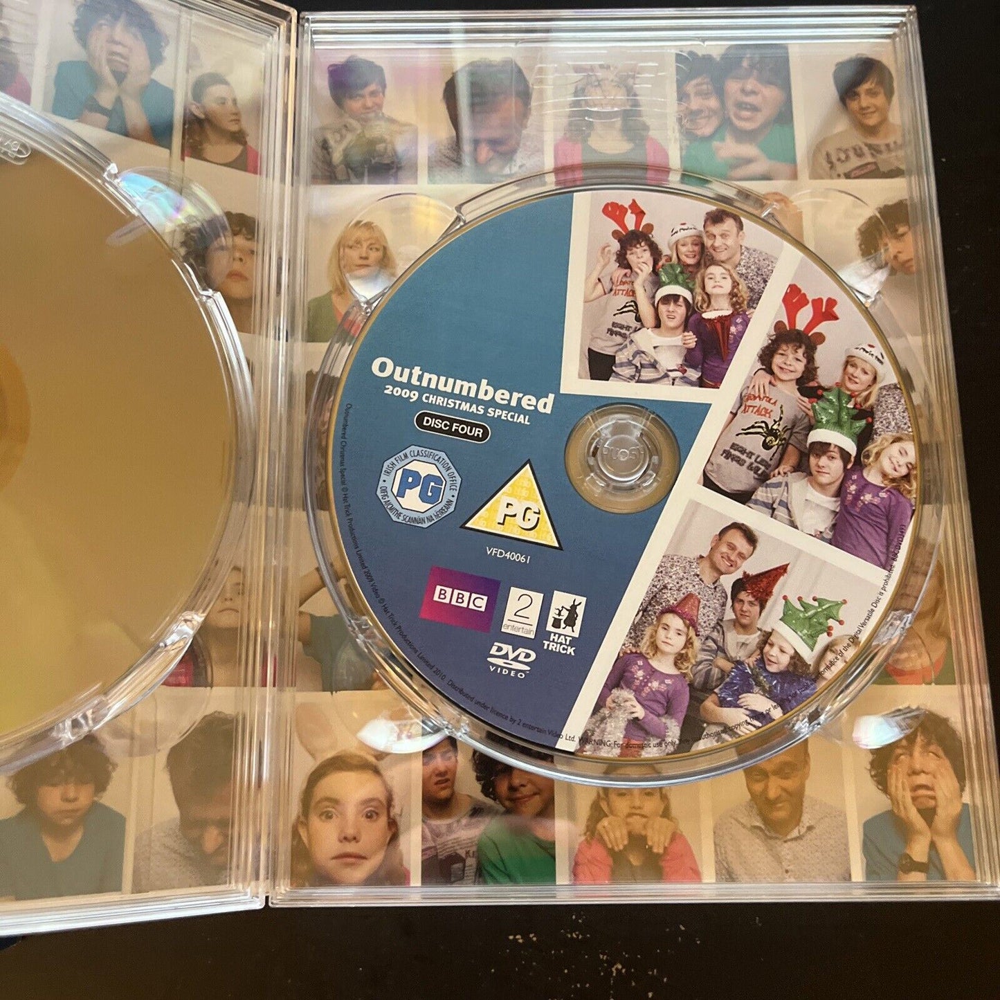 Outnumbered - Complete Series 1-4 BBC (DVD, 2010, 6-Disc) Region 4 &2