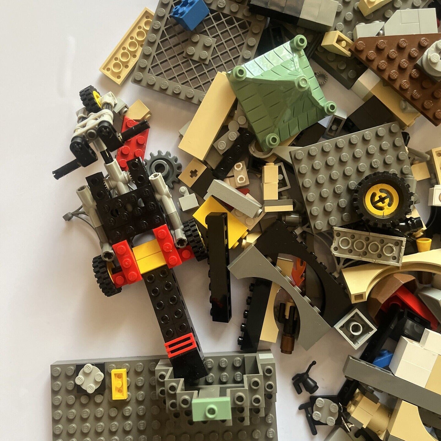 Harry Potter Lego 1.2kg Bulk Lot Character Parts Bricks