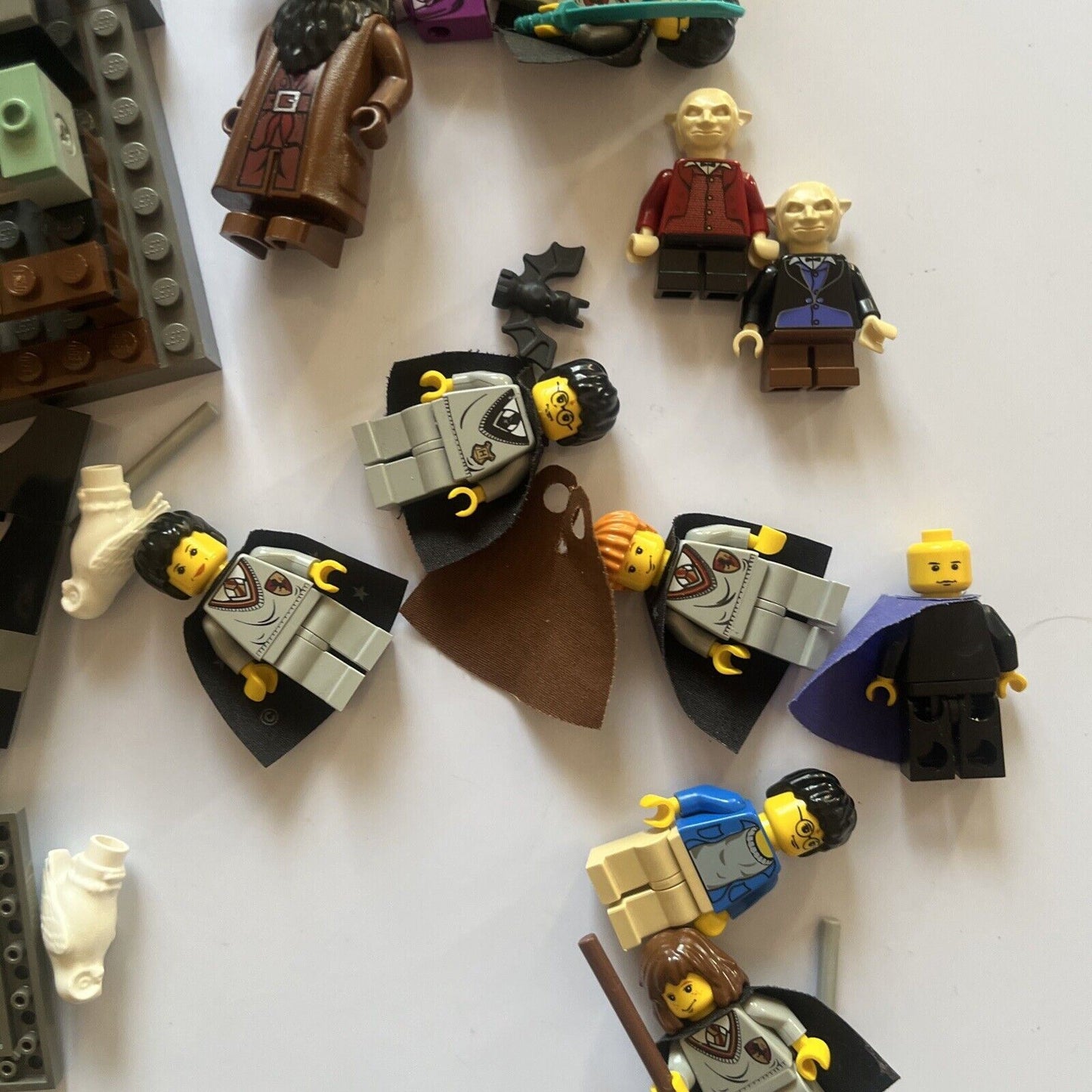 Harry Potter Lego 1.2kg Bulk Lot Character Parts Bricks