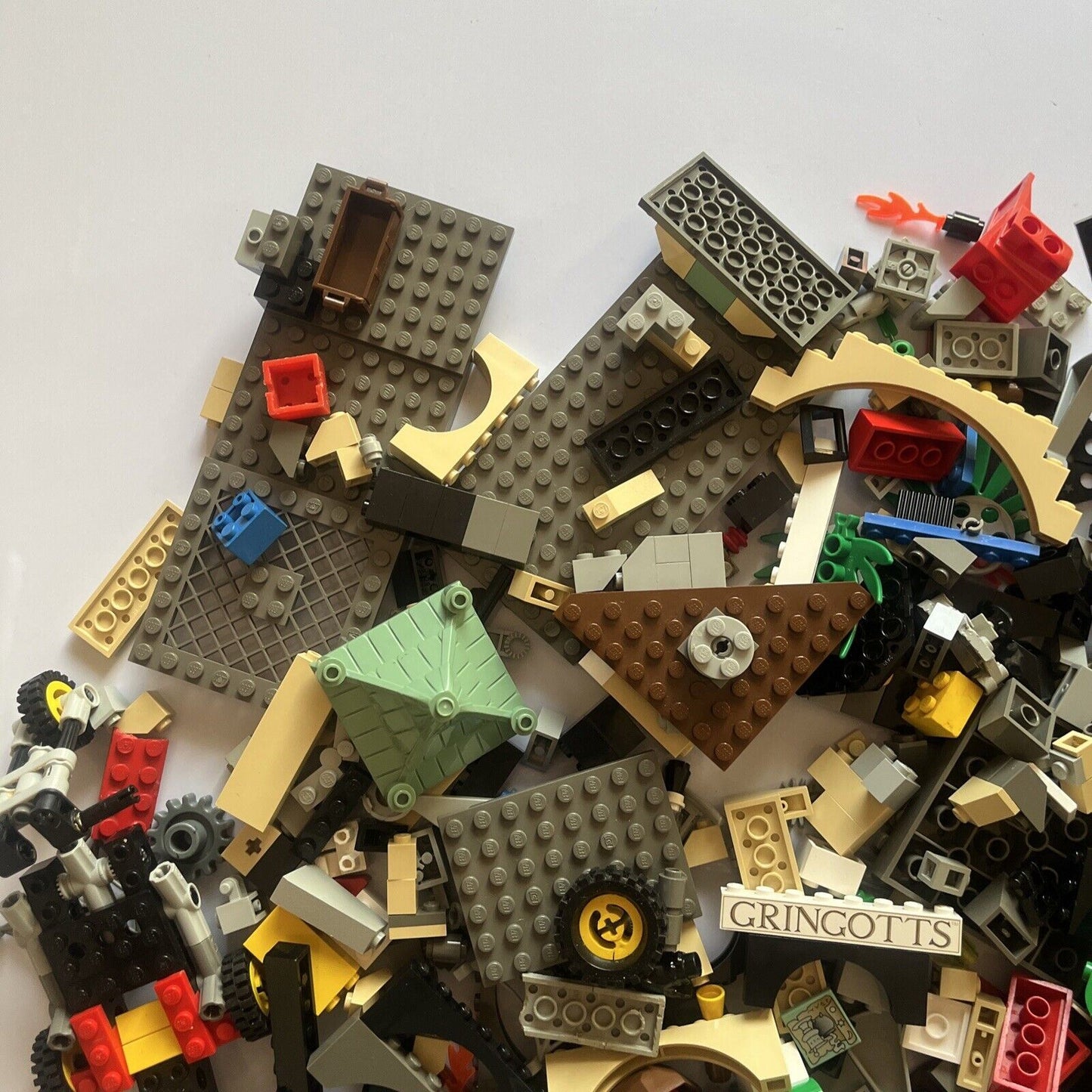 Harry Potter Lego 1.2kg Bulk Lot Character Parts Bricks