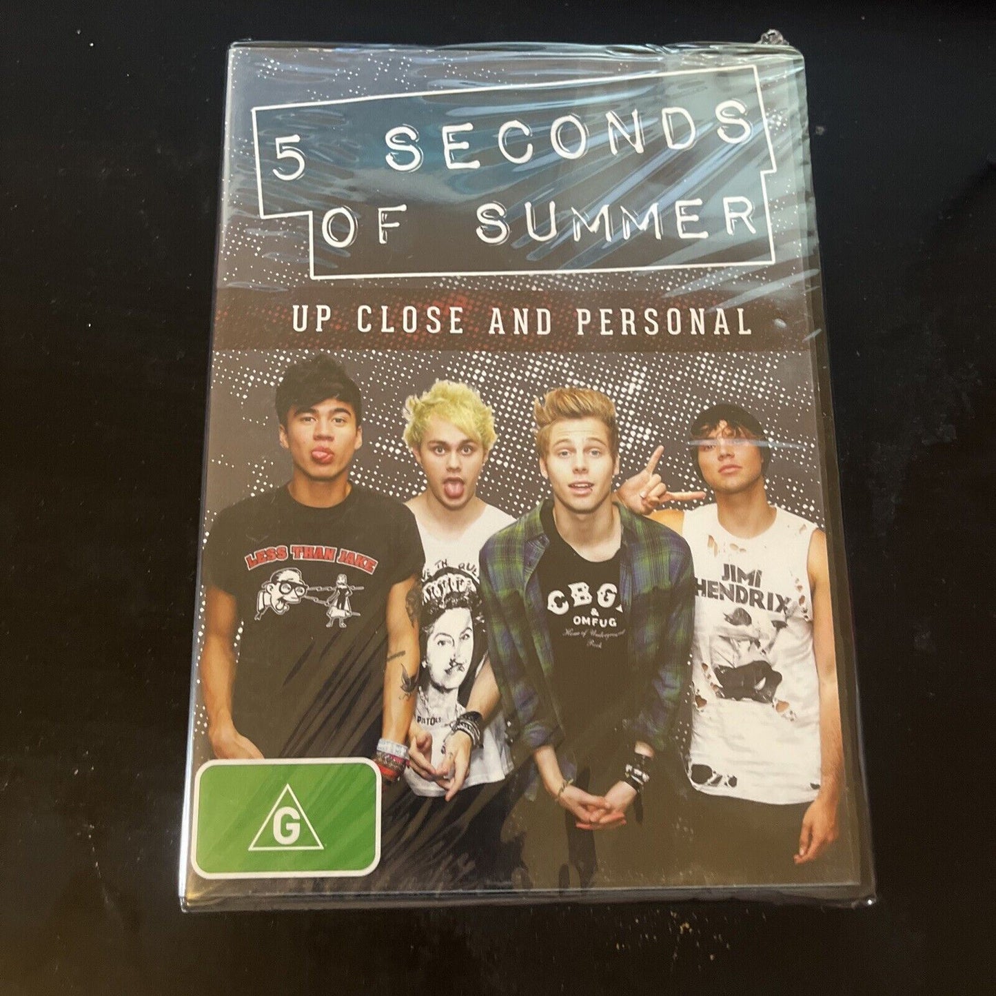 5 Seconds Of Summer - Up Close And Personal (DVD, 2014) NEW Region 4