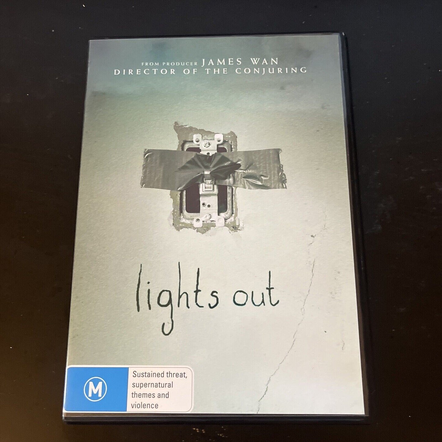 Lights Out (DVD, 2016) Teresa Palmer, Gabriel Bateman Region 4 NEW