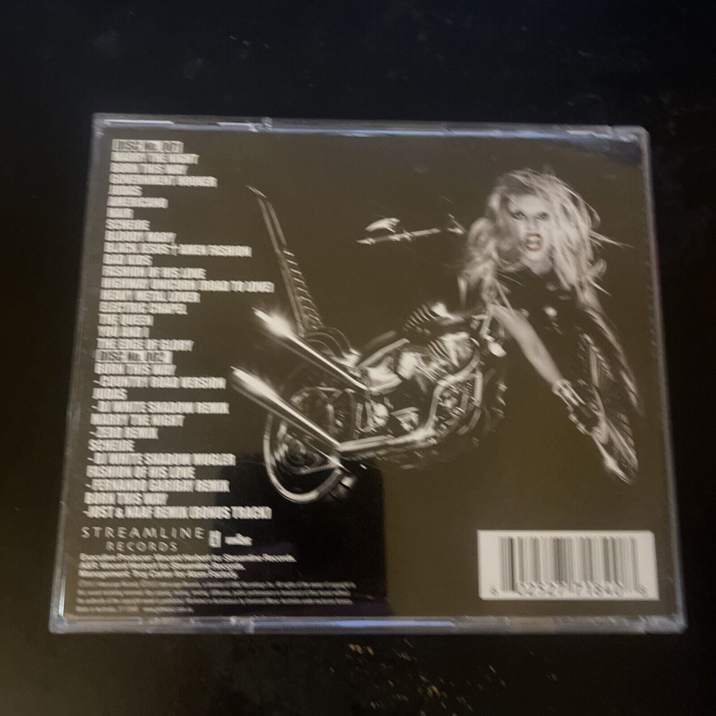 Lady Gaga - Born This Way (CD, 2011, 2-Disc)