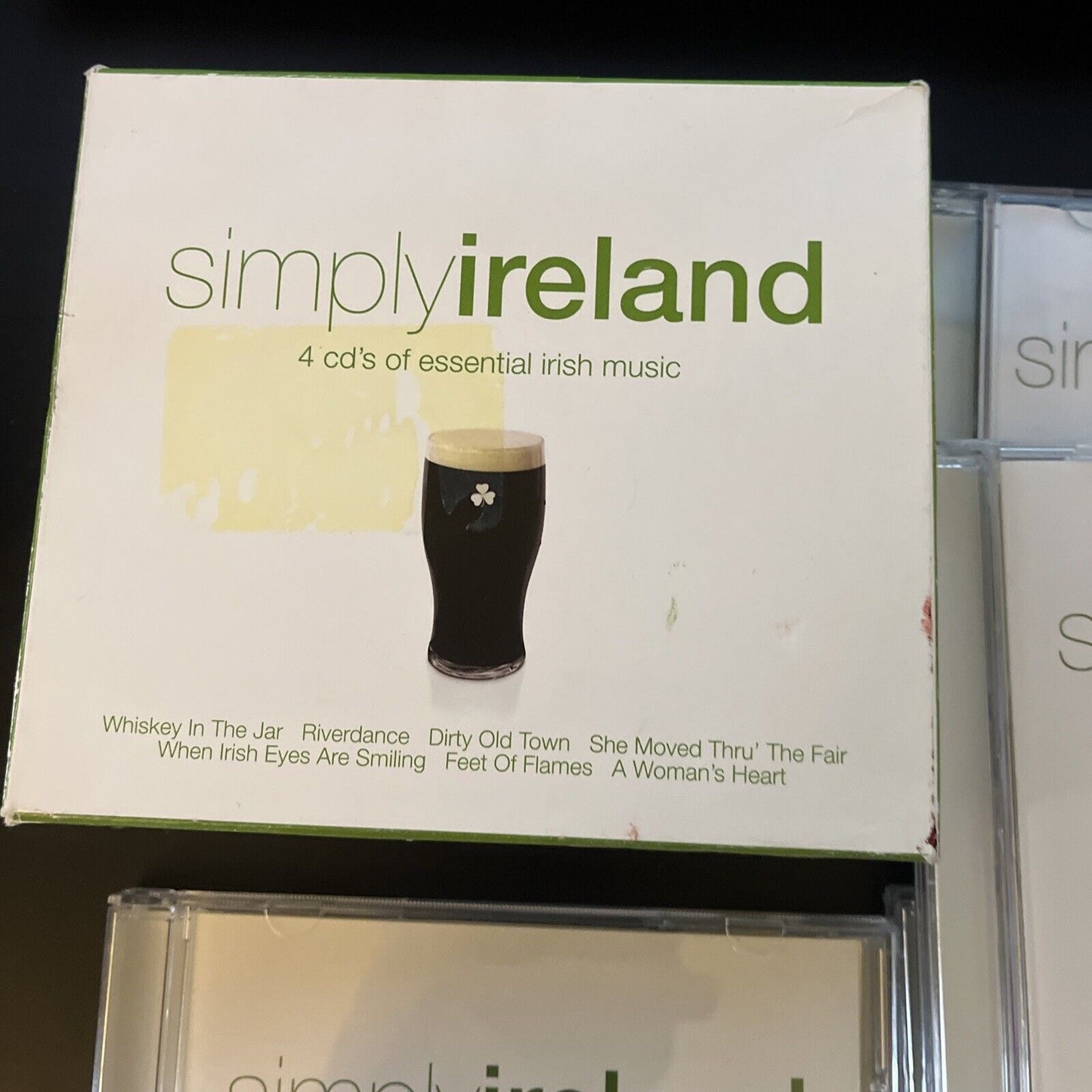 Simply Ireland - 4 CDs Of Essential Irish Music Box Set (CD, 2006)