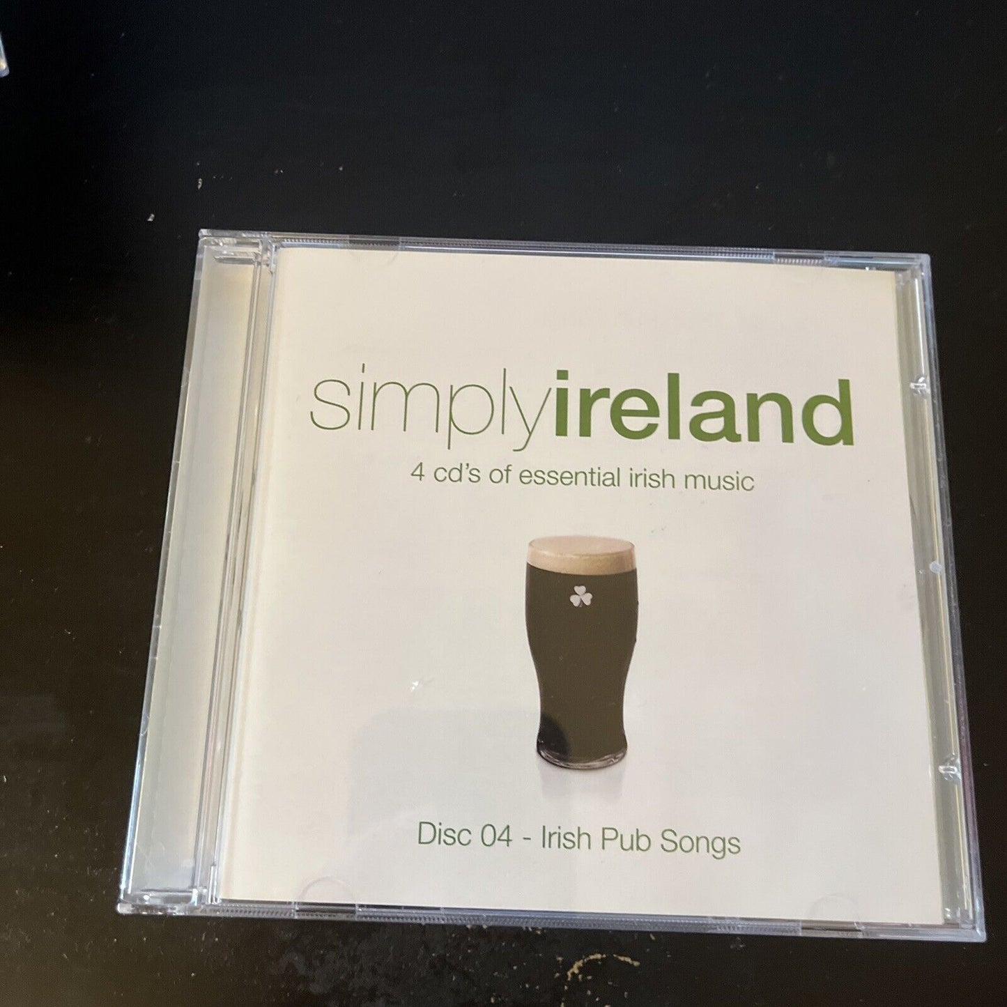 Simply Ireland - 4 CDs Of Essential Irish Music Box Set (CD, 2006)