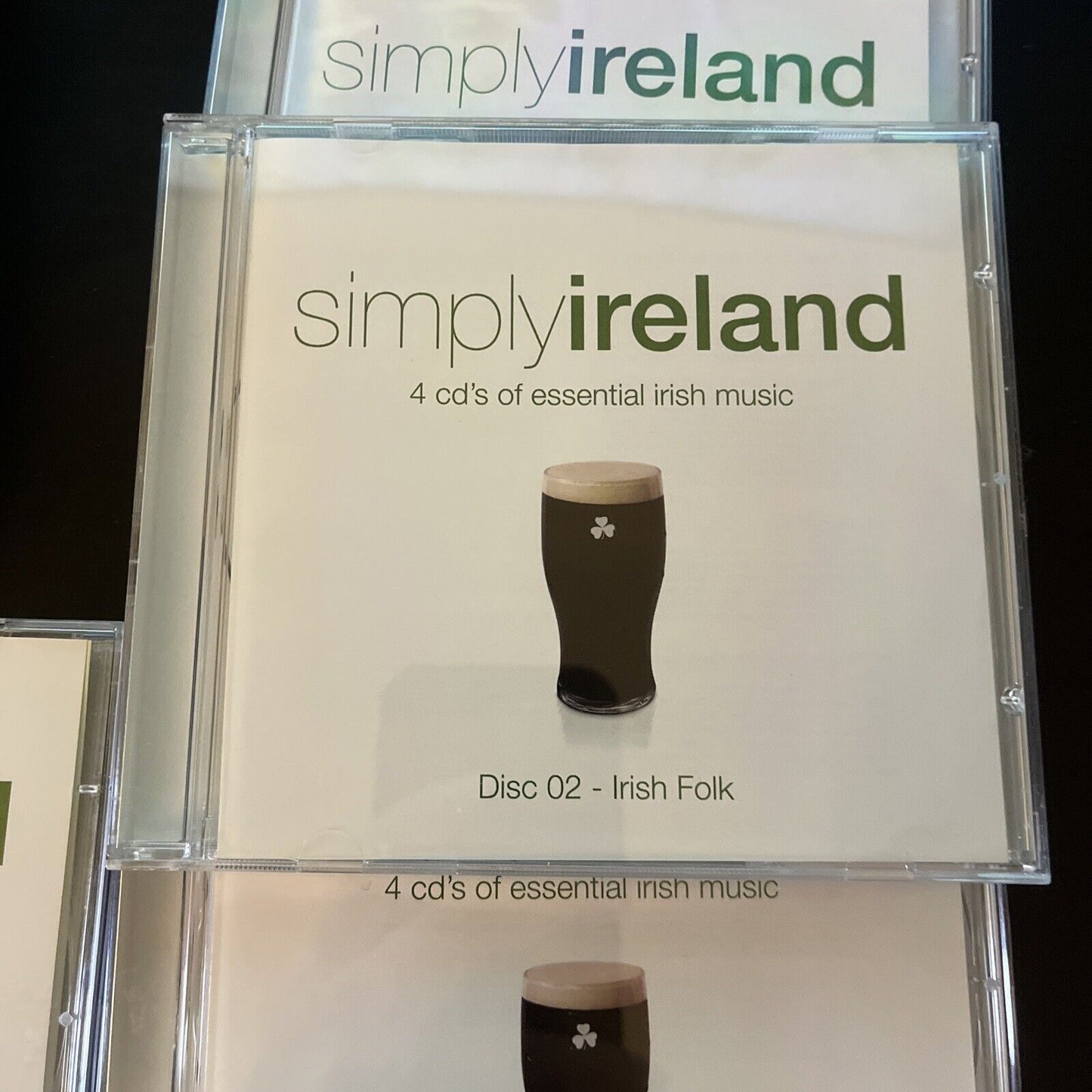 Simply Ireland - 4 CDs Of Essential Irish Music Box Set (CD, 2006)