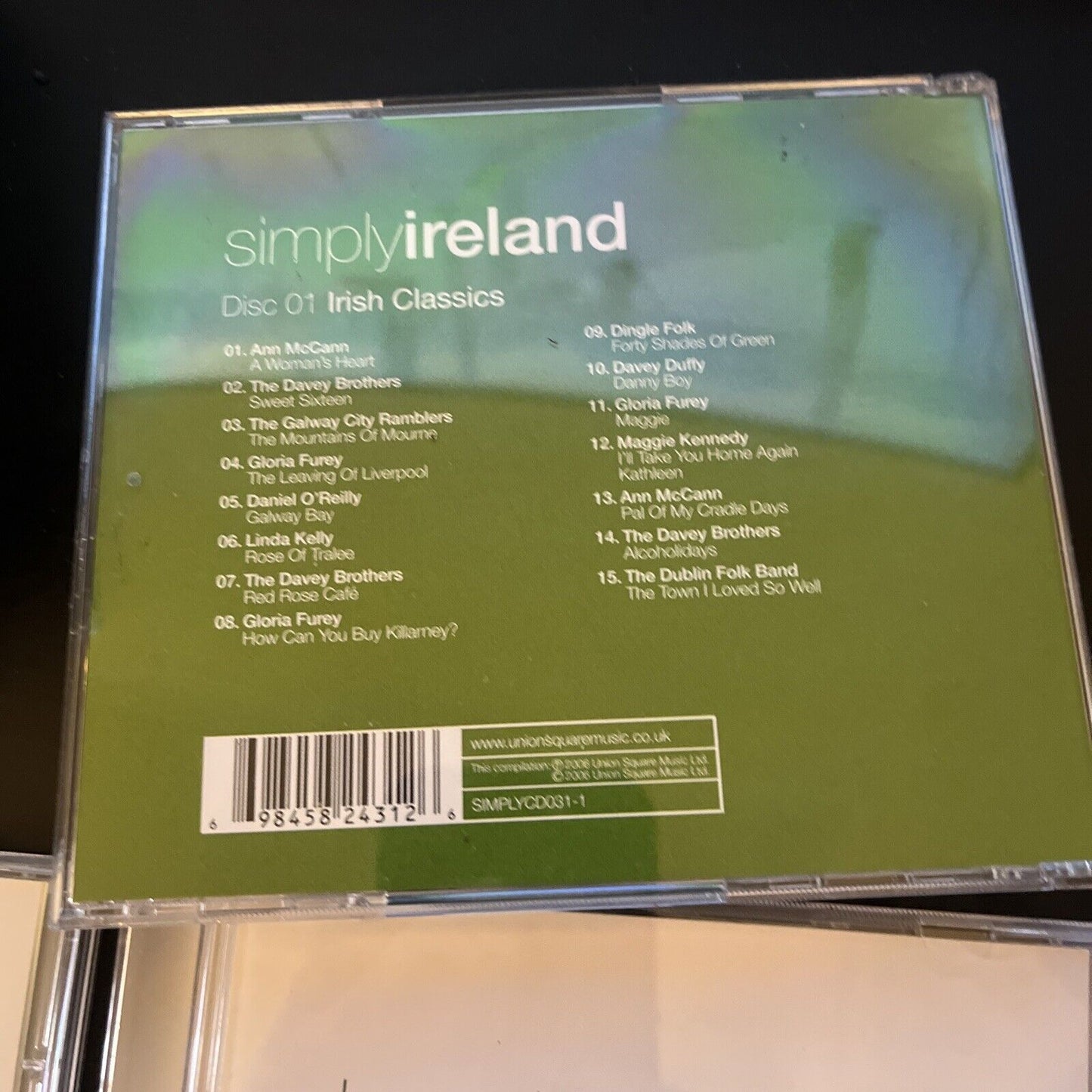 Simply Ireland - 4 CDs Of Essential Irish Music Box Set (CD, 2006)