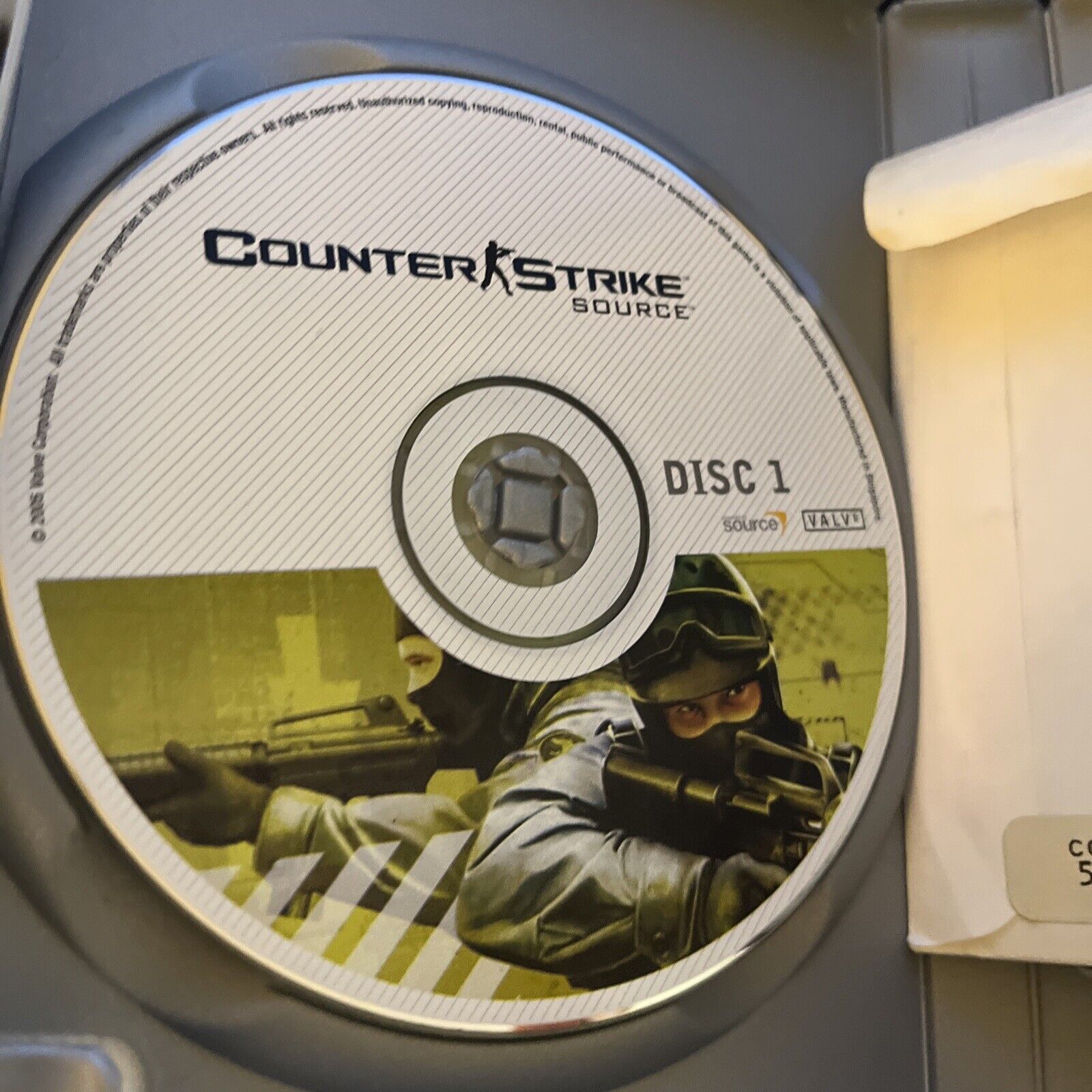 Counter Strike Source PC Game w/ Half Life 2: Deathmatch 4 Discs