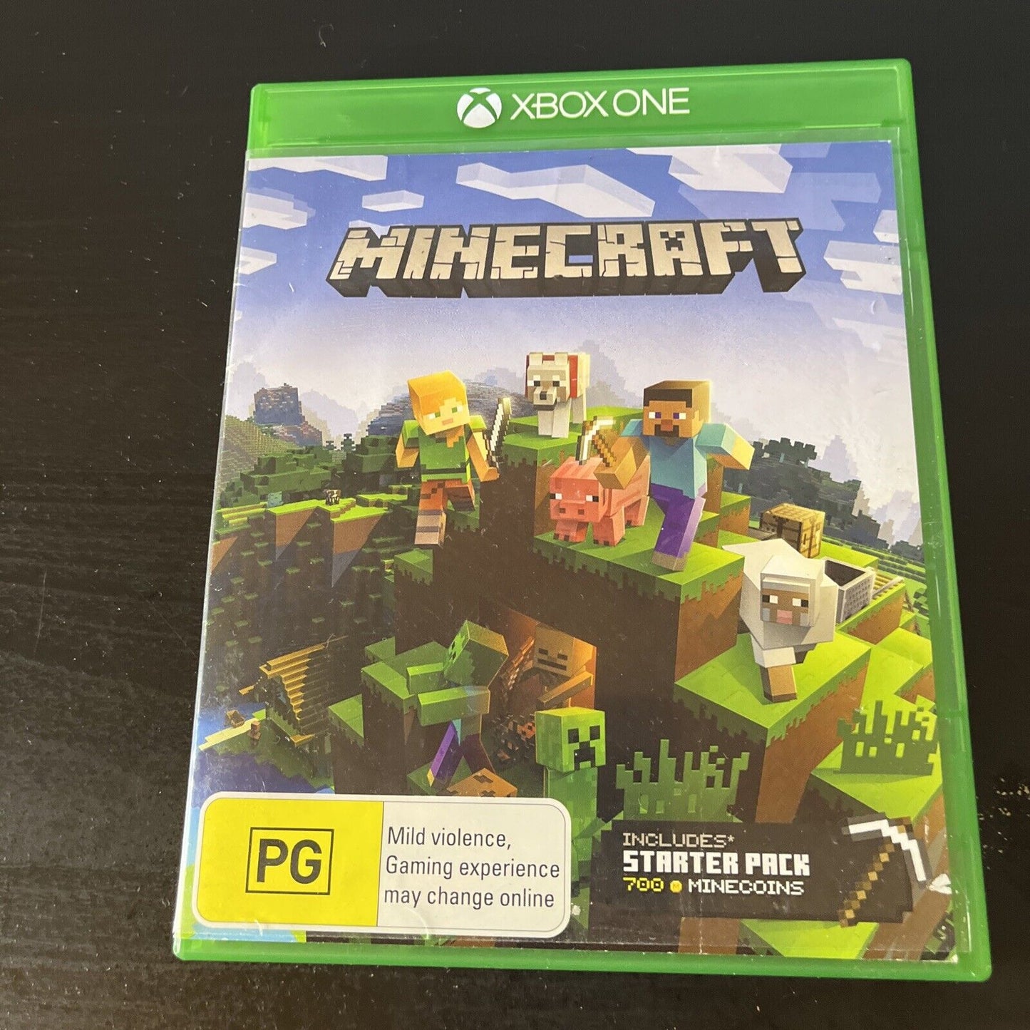 Minecraft Starter Collection (Xbox One, 2019) *Scratched Disc - May Not Work*