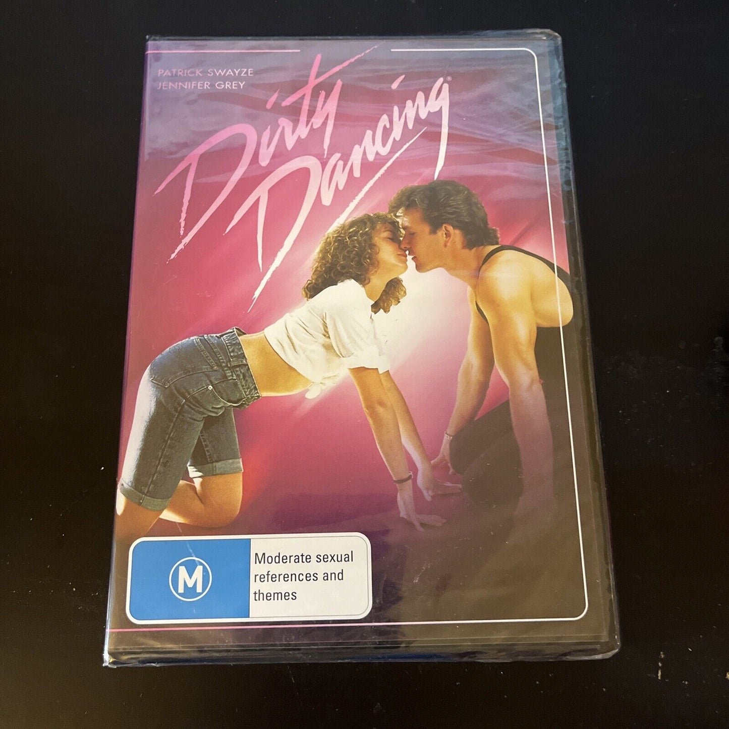*New Sealed* Dirty Dancing (DVD, 1987) Patrick Swayze, Jennifer Grey Region 4