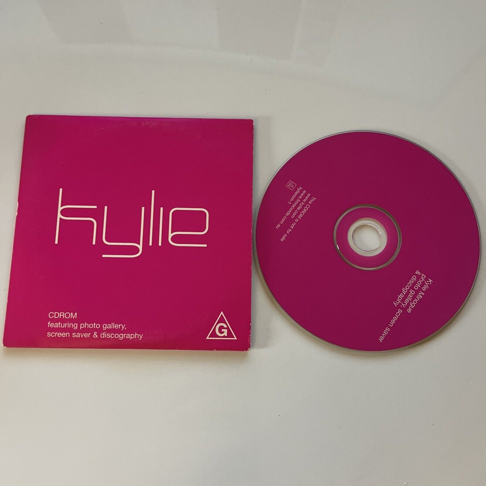 Kylie Minogue - Kylie Pc Cdrom Screensaver, Photo Gallery, Discography 