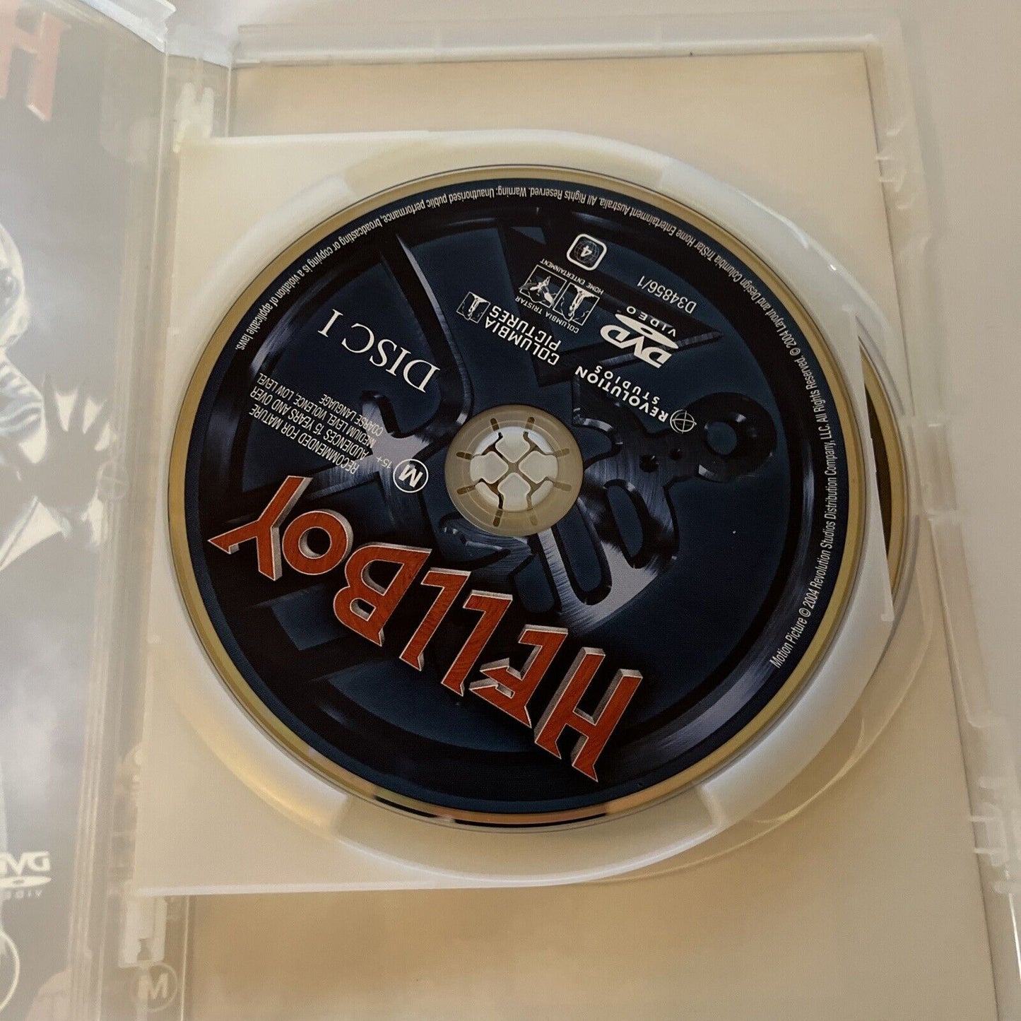 Hellboy / Hellboy II The Golden Army (DVD, 2008, 3-Disc) Region 4