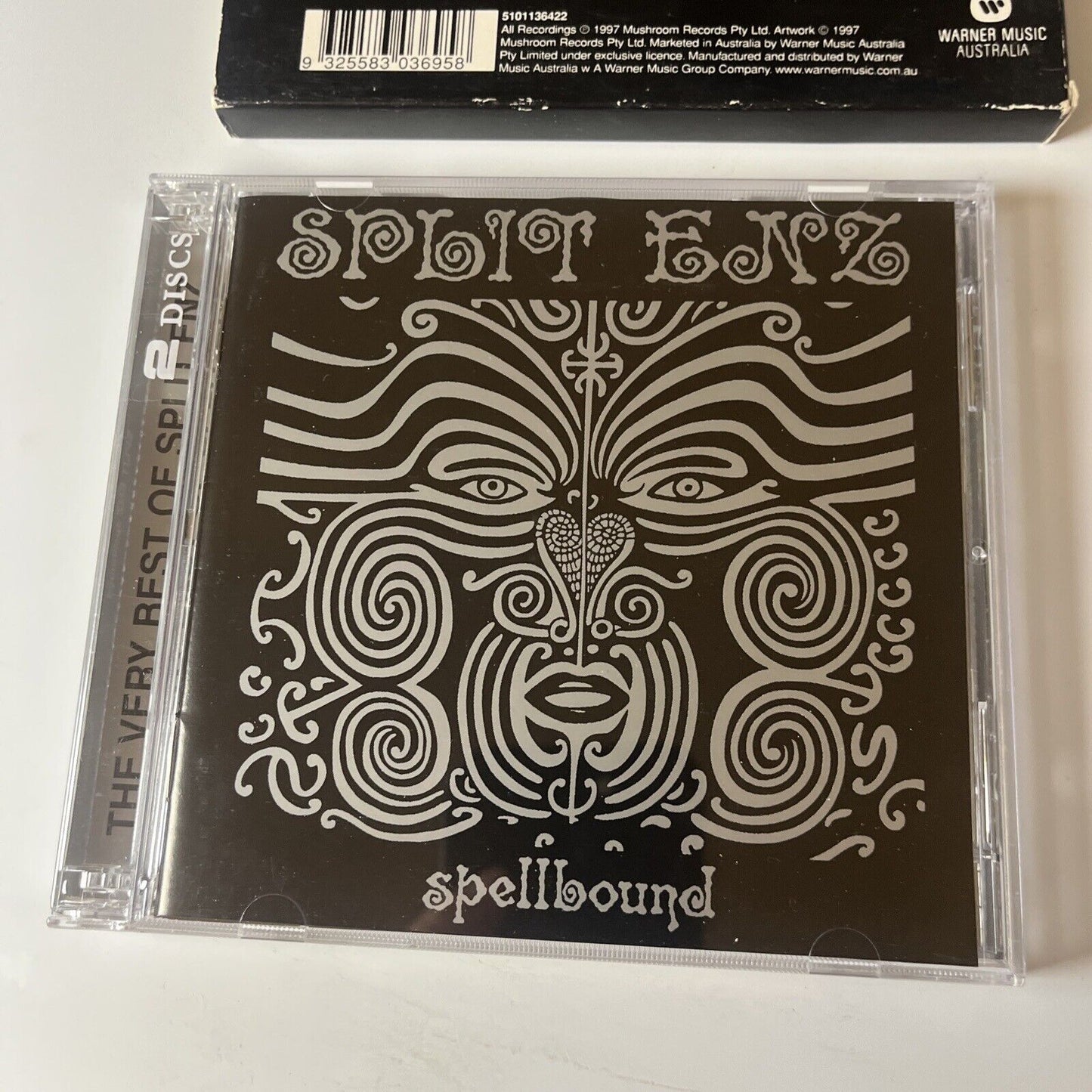 SPLIT ENZ Spellbound: The Very Best Of Split Enz (2006 Tour Limited Edition) CD