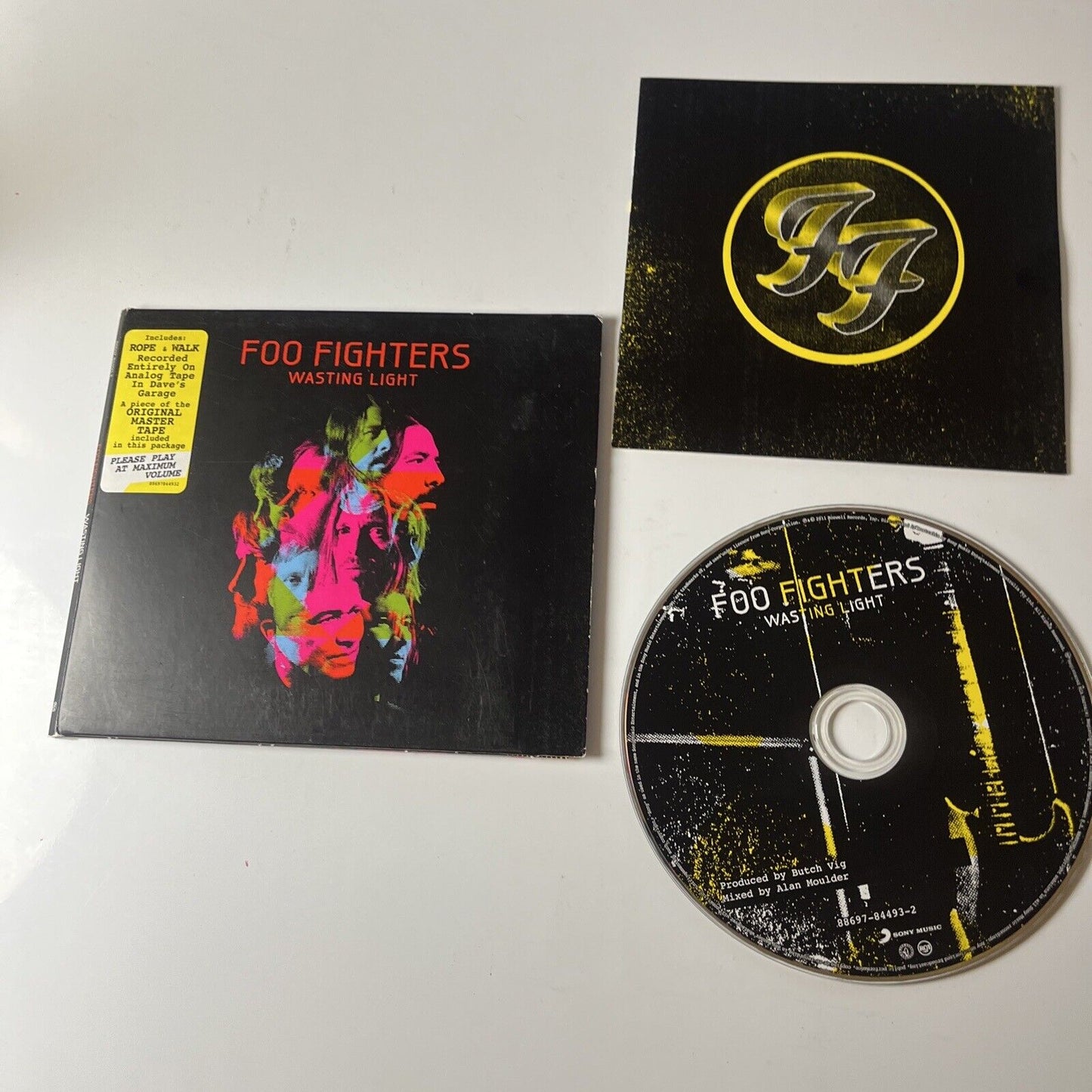 Foo Fighters - Wasting Light (CD, 2011)