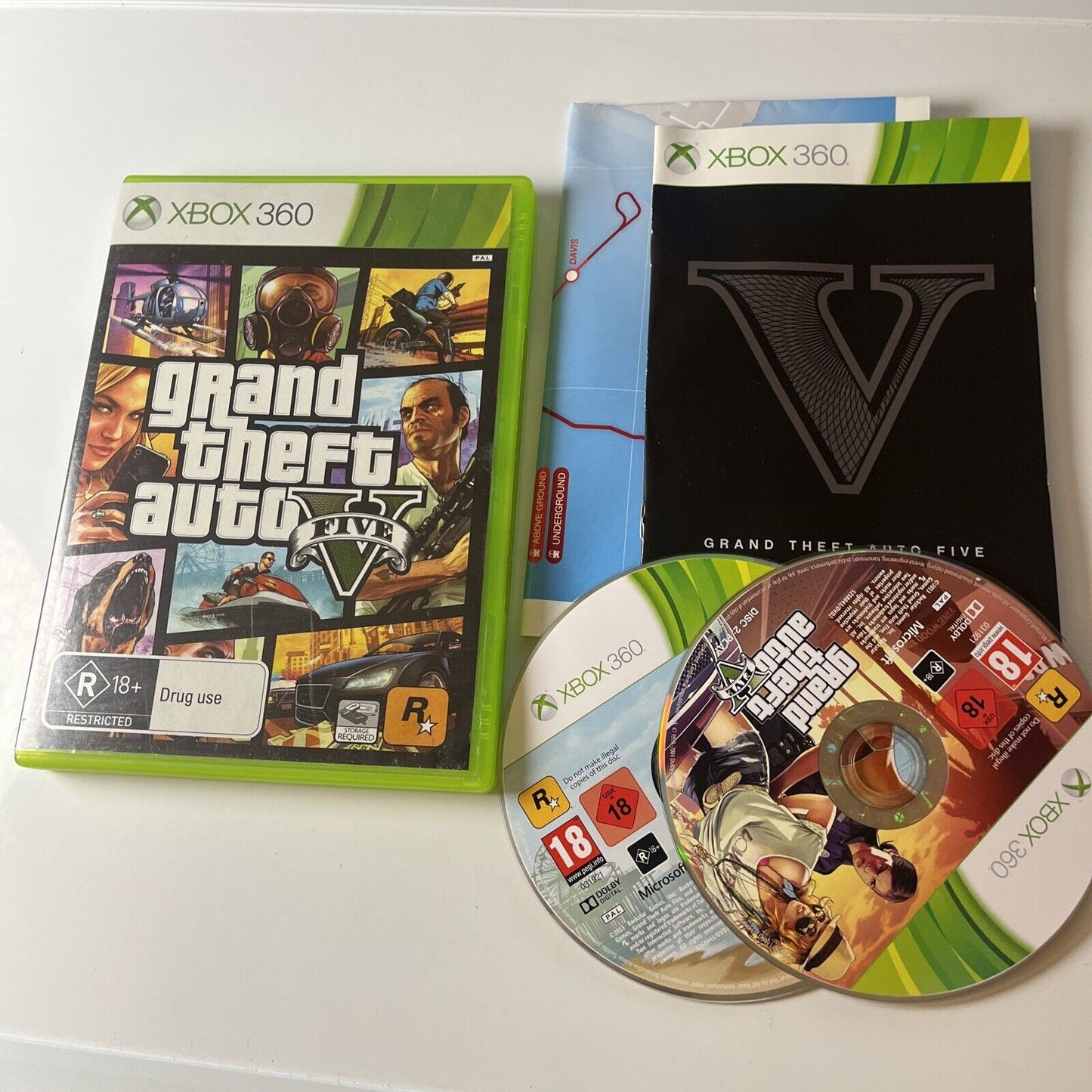 Grand Theft Auto V (Microsoft Xbox 360, 2013) With Manual Map PAL