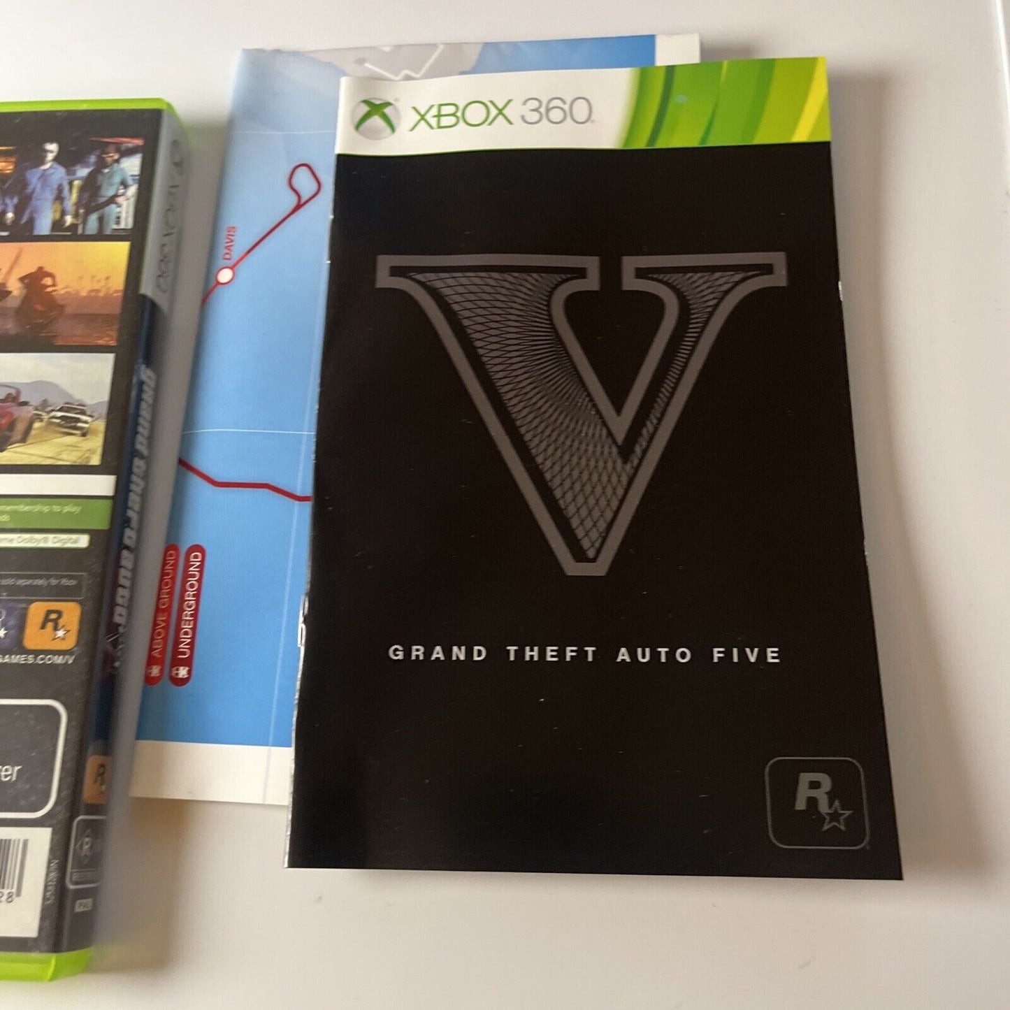 Grand Theft Auto V (Microsoft Xbox 360, 2013) With Manual Map PAL