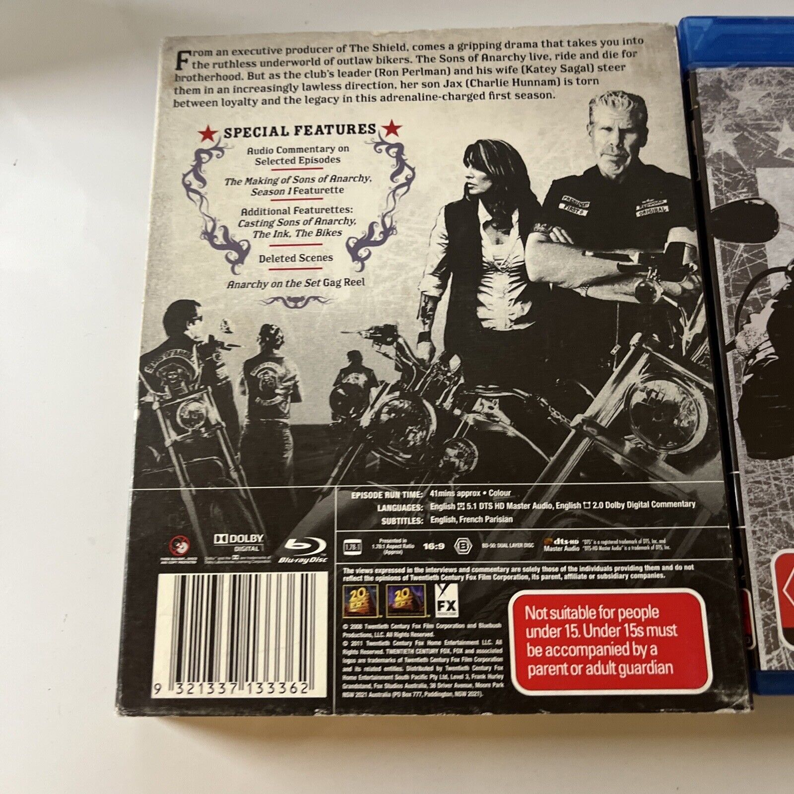Sons of Anarchy Season (Blu-ray, 2008, 3-Disc) Region B