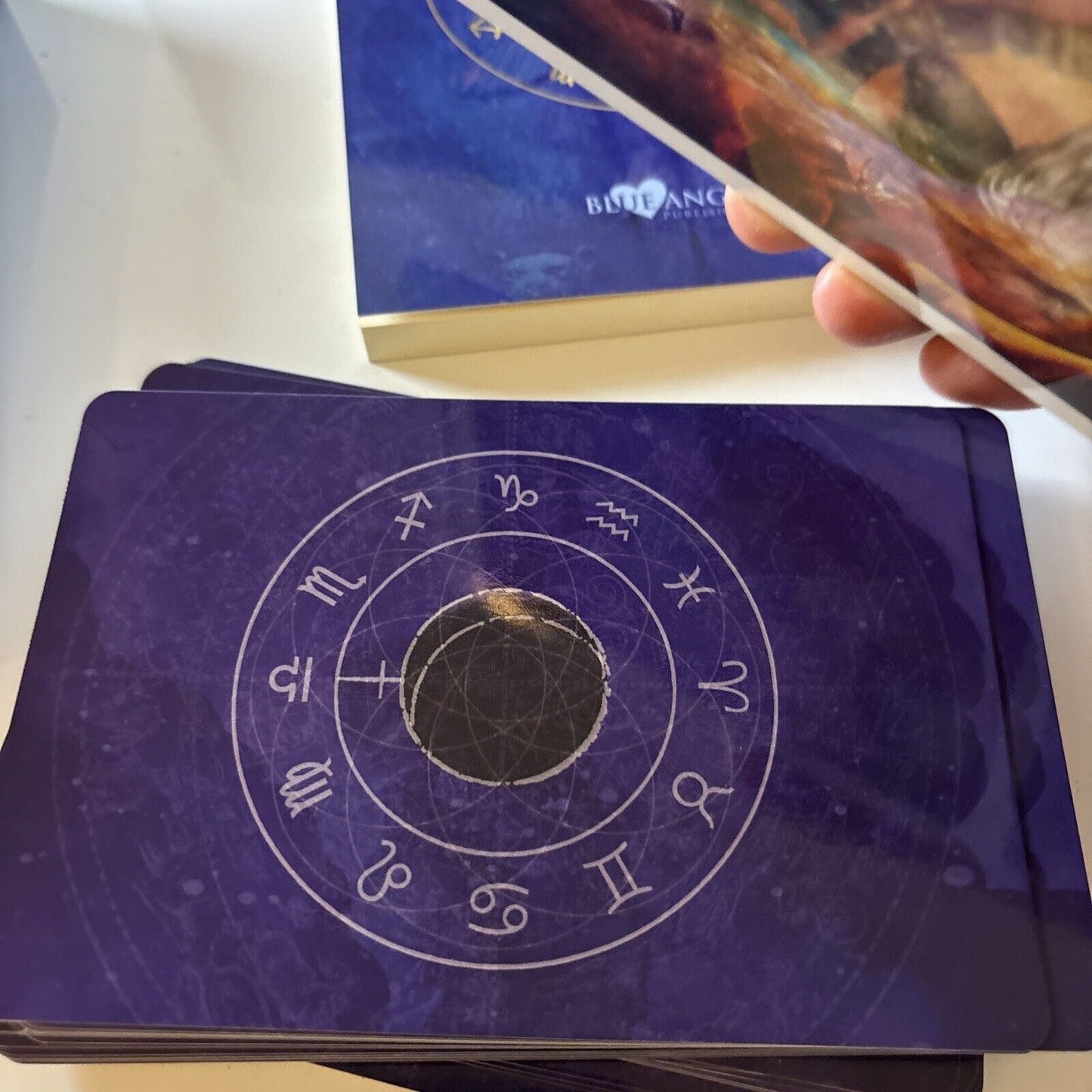 Black Moon Astrology Cards by Susan Sheppard ( Guidebook + 52 Cards, 2017)