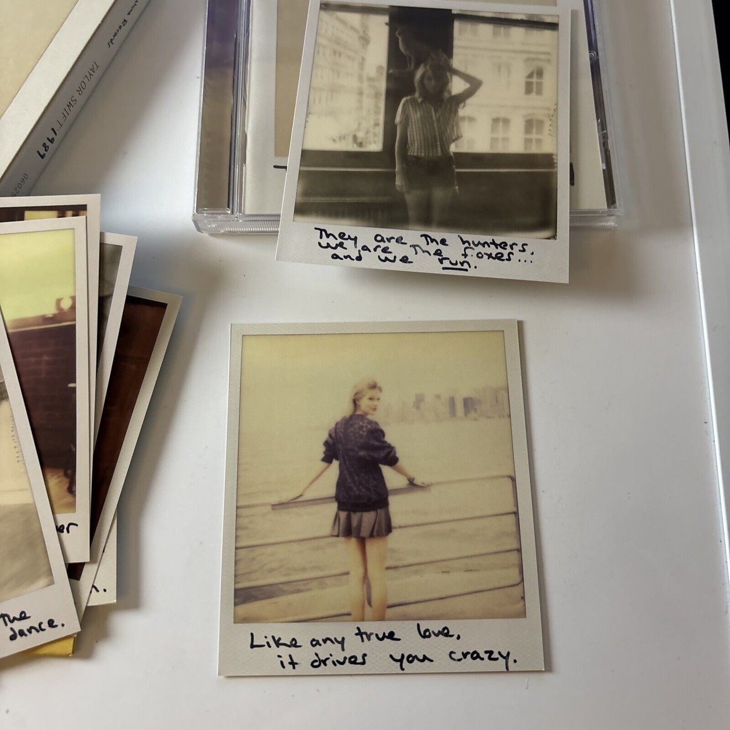 Taylor Swift - 1989 (CD, 2014) Slipcover + Polaroids