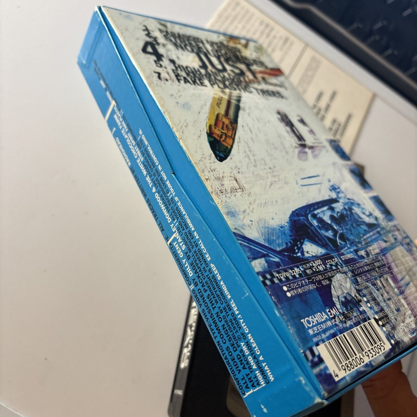 Radiohead - 7 Television Commercials (VHS, 1998) Japan NTSC Tovw-3285