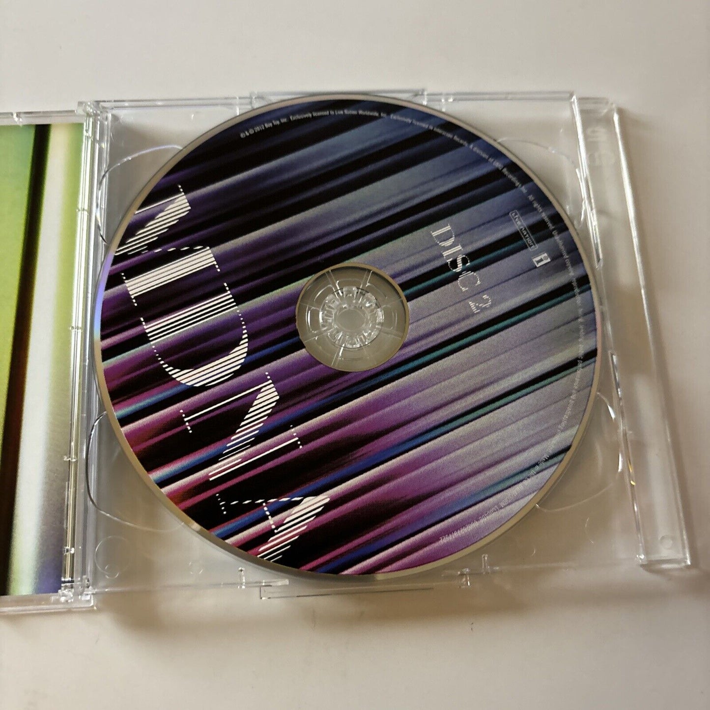 Madonna - MDNA (CD, 2012, 2-Disc, Deluxe Edition)