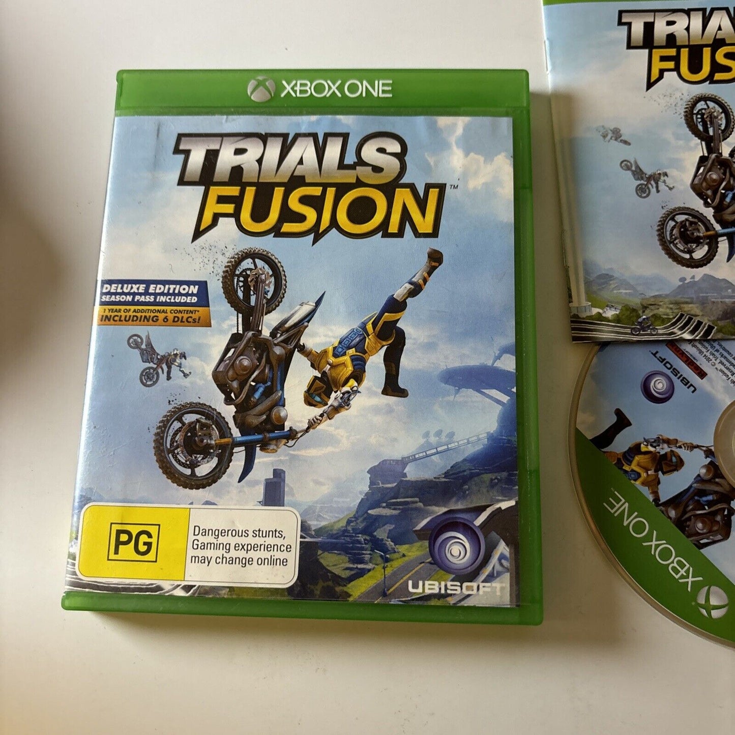 Trials Fusion - Xbox One Manual