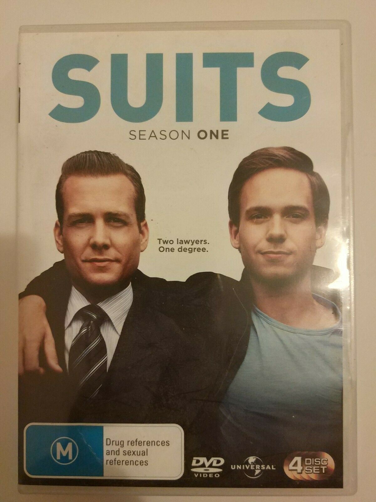 Suits : Season 1 (DVD, 2012, 4-Disc Set) Free Oz postage !