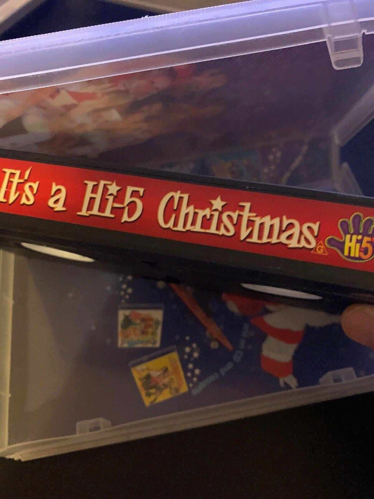 It's a Hi-5 Christmas ~ VHS VIDEO ~ JOIN CHARLI, NATHAN, KELLIE,TIM, & KATHLEEN